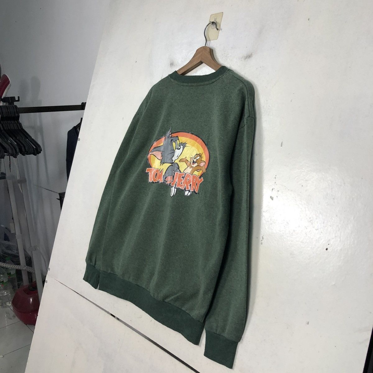 Japanese Brand 📌Vintage Sweatshirt Tom & Jerry Big Logo Size US L / EU 52-54 / 3 - 11 Thumbnail