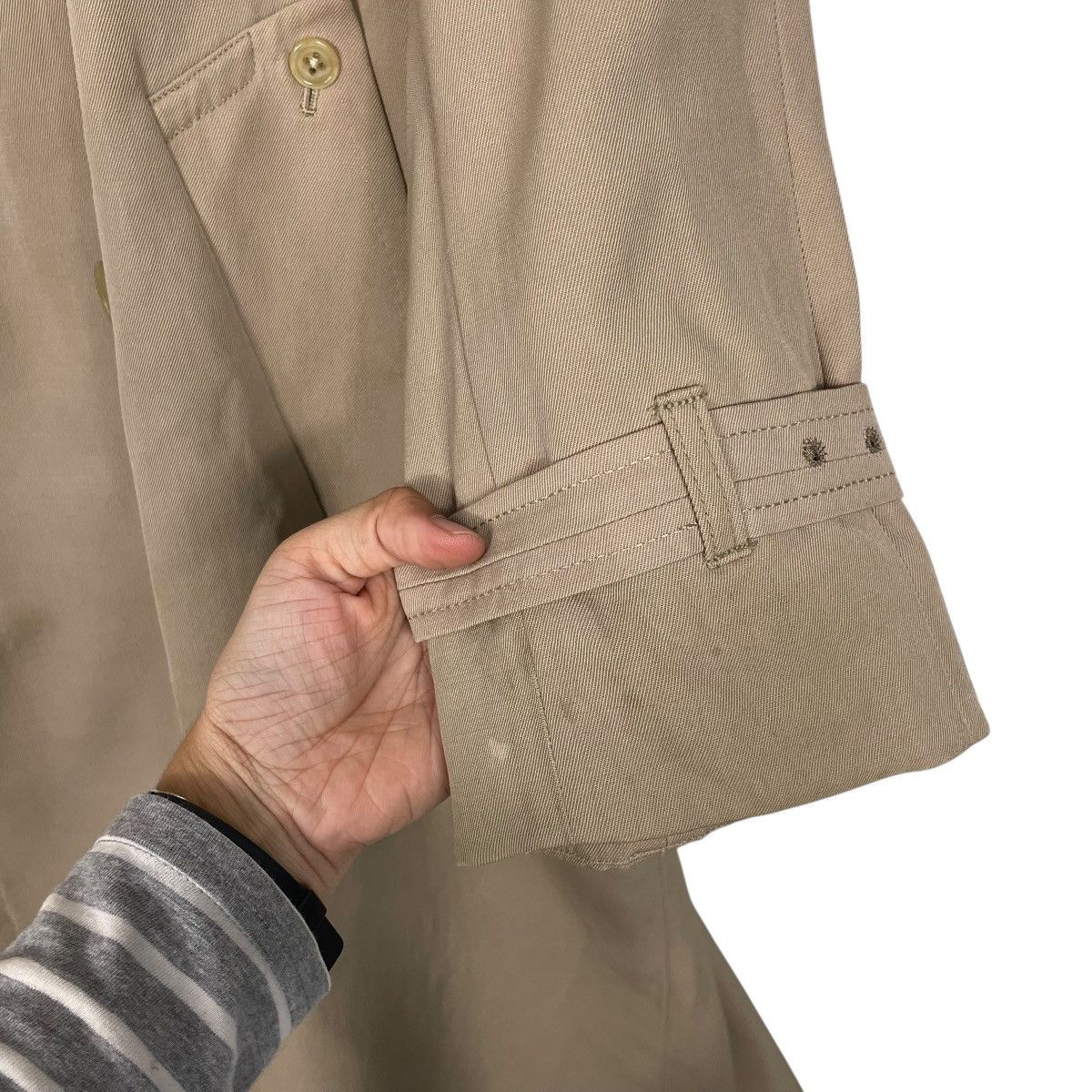 Aquascutum Vtg Aquascutum Double Breasted Showerproof Trenchcoat Size M / US 6-8 / IT 42-44 - 14 Thumbnail