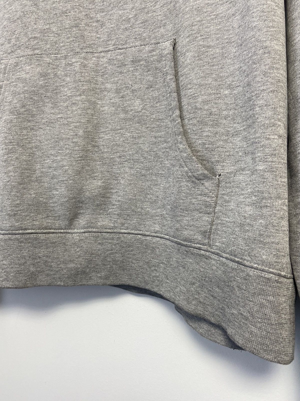 Carhartt Carhartt Vintage Hoodie Big Logo Y2K style hype Size US L / EU 52-54 / 3 - 6 Thumbnail