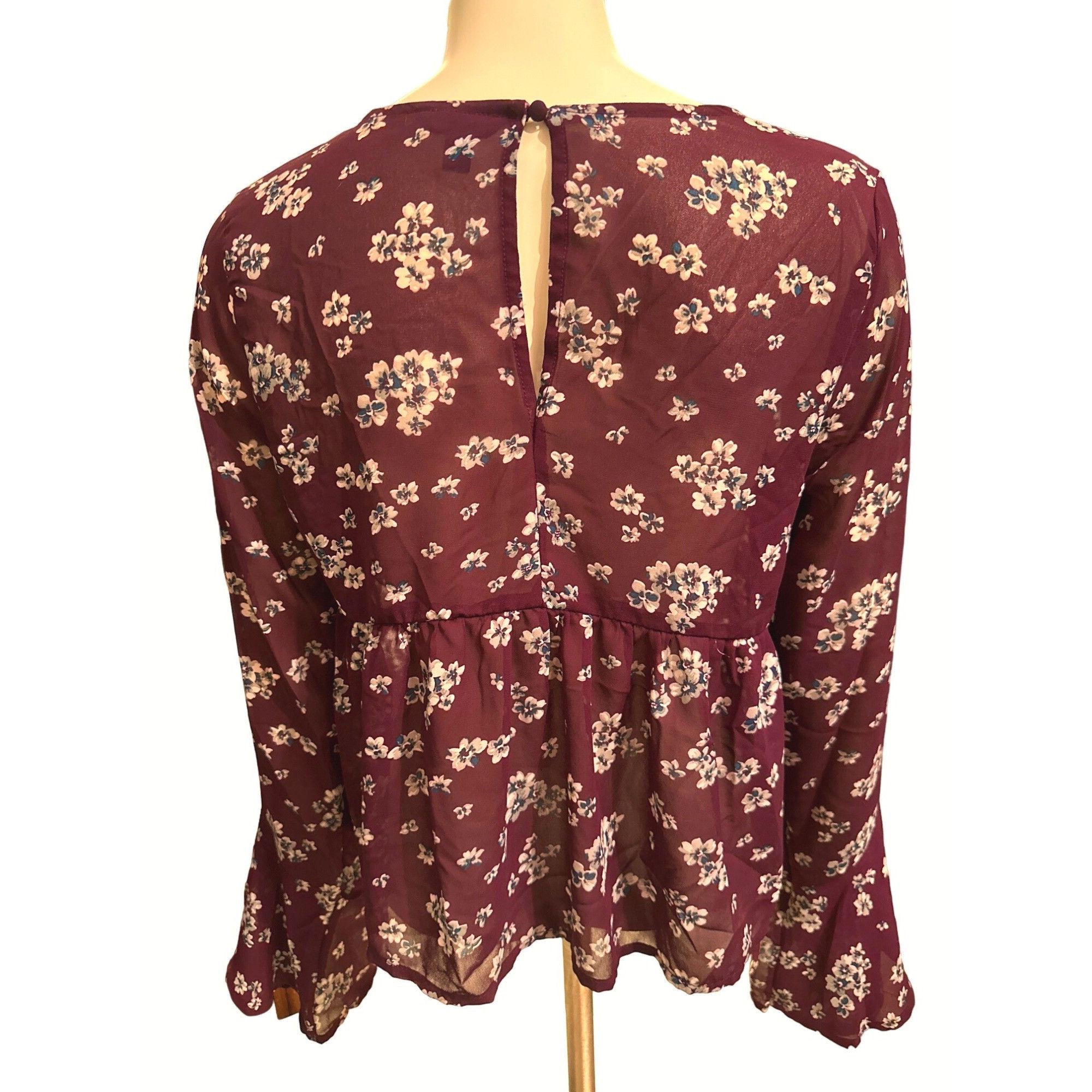 Aeropostale Aeropostale Sheer Floral Chiffon Blouse Size Small Burgundy Size S / US 4 / IT 40 - 3 Thumbnail