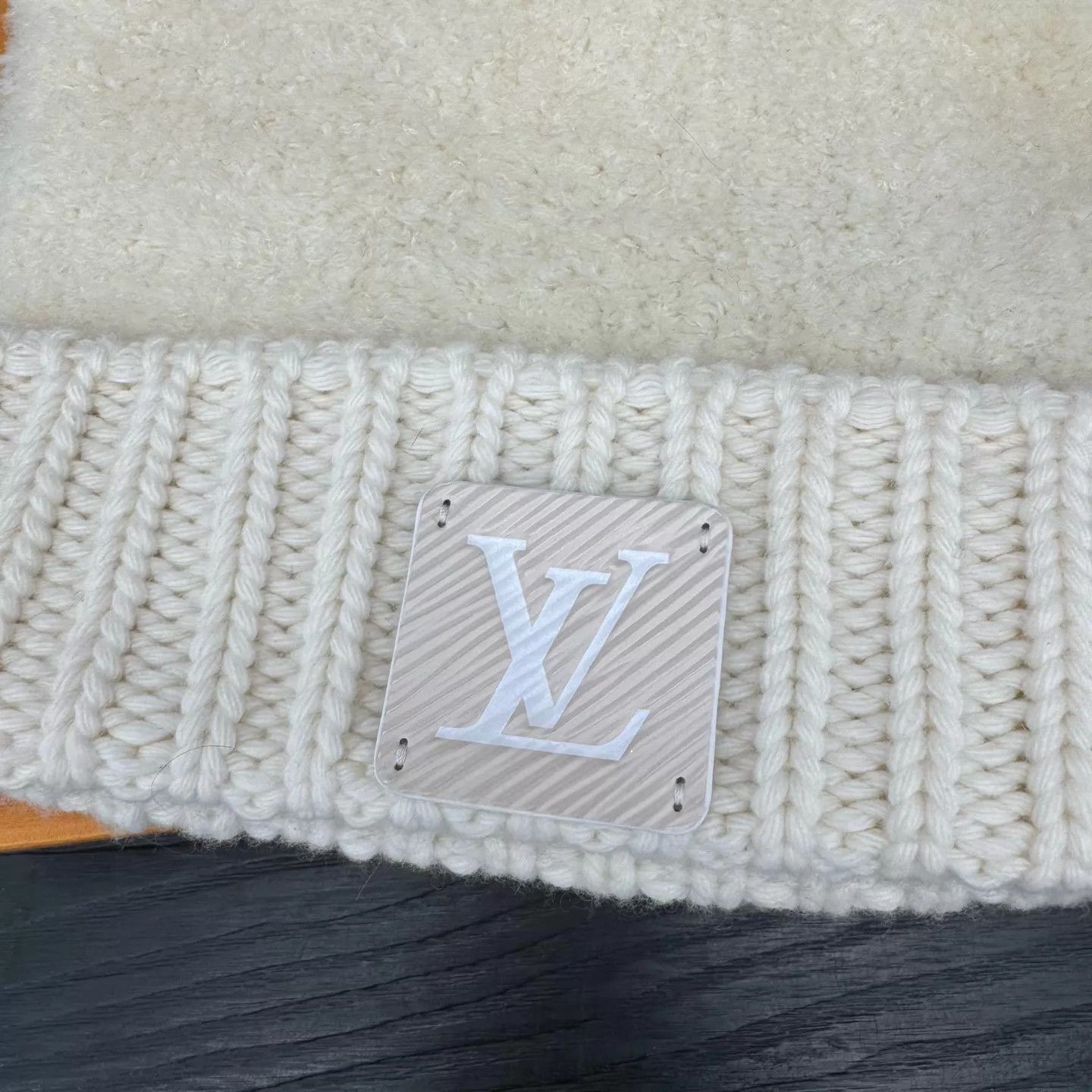 Louis Vuitton LV Logo Patch Ribbed Knit Wool Sweater One Size Size ONE SIZE - 5 Thumbnail