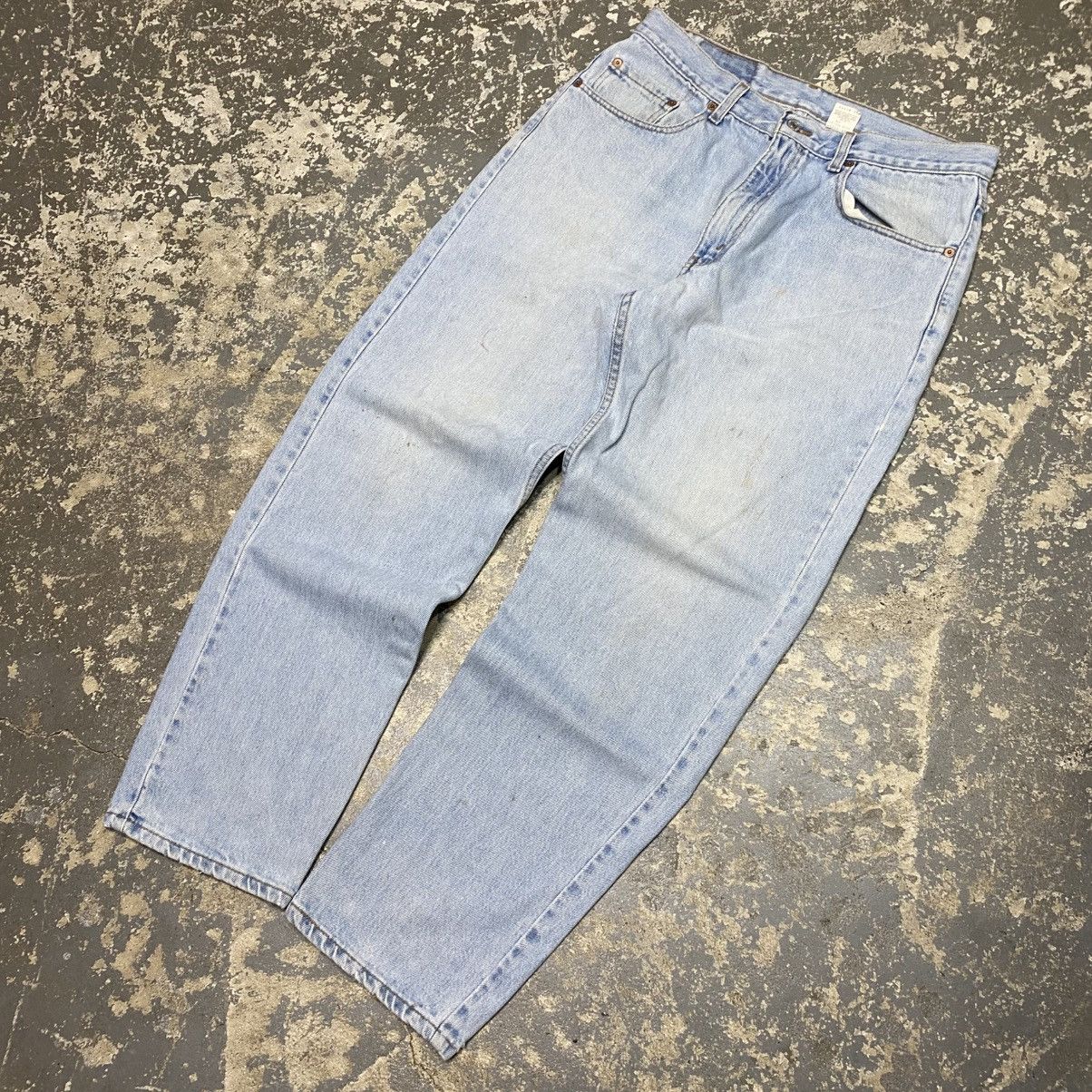 Japanese Brand × Levi's × Vintage Vintage Levis 550 Light Wash Relaxed Fit Denim Jeans 90s Size US 33 - 8 Thumbnail