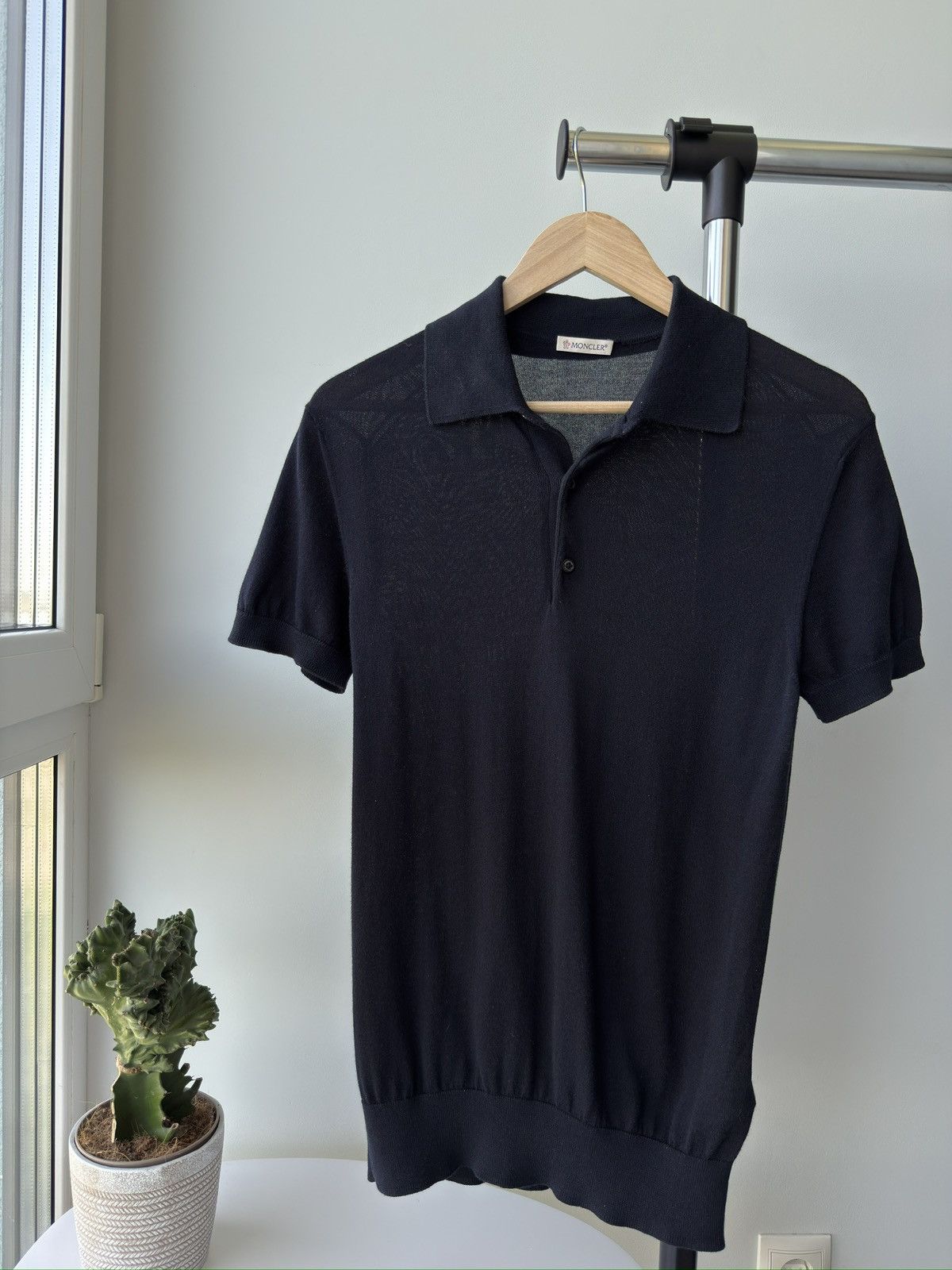Moncler Original Moncler Men Wool Polo Shirt in size S Size US S / EU 44-46 / 1 - 1 Thumbnail
