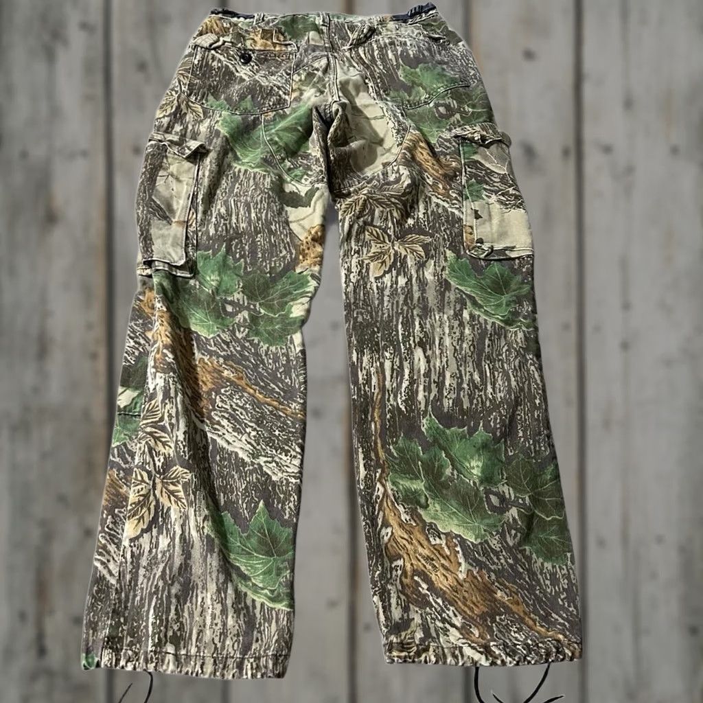 AMO VINTAGE Realtree camo cargo pants Men Regular 30in Inseam Brown 90s M Medium Cargo Pants Mens Size US 31 - 1 Thumbnail