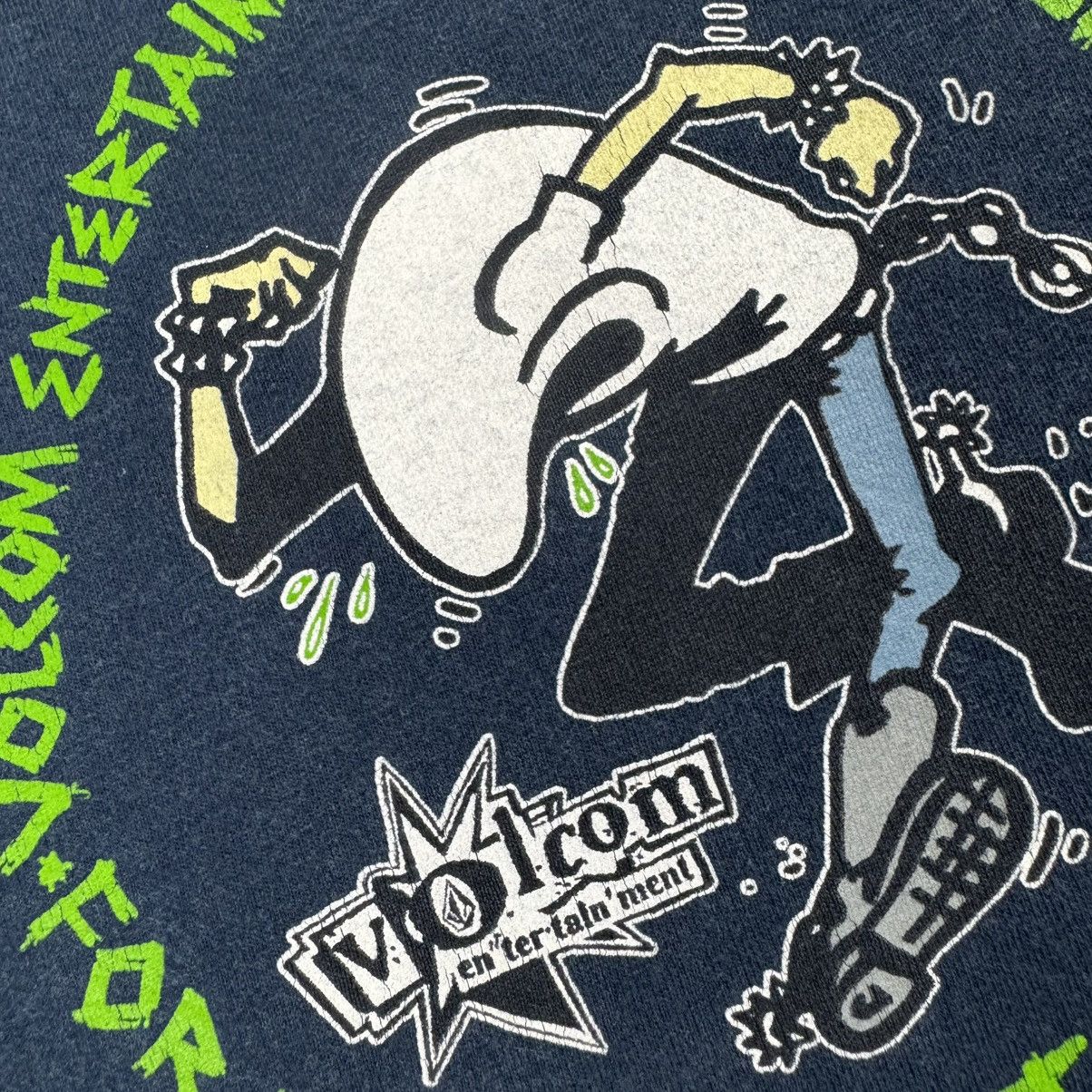 Volcom Vintage Volcom Entertainment Warped Tour 2002 Graphic Tee Size US M / EU 48-50 / 2 - 7 Thumbnail