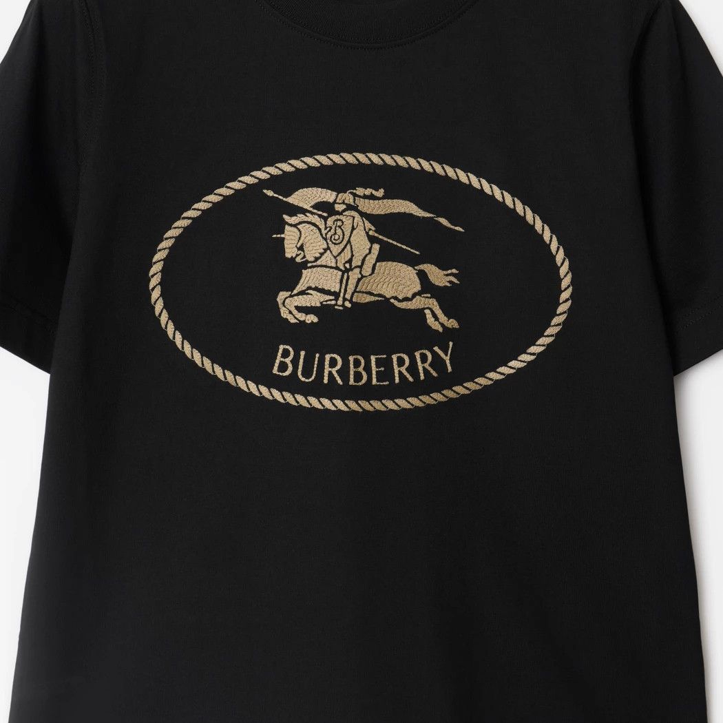 Burberry os11x0326 Knight Stamp T-Shirt in Black Size US S / EU 44-46 / 1 - 5 Thumbnail