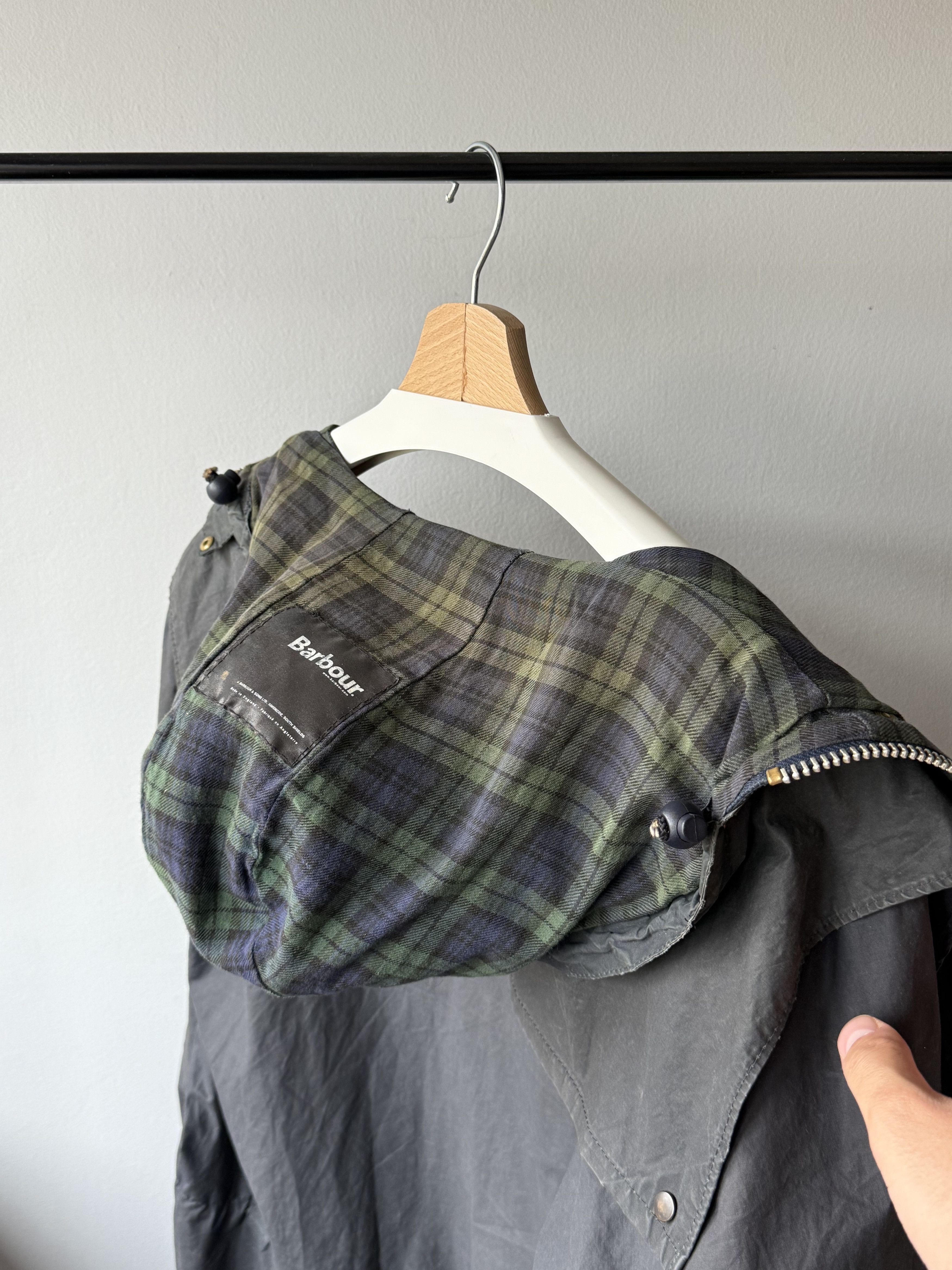 Barbour Vintage Barbour A6 Lined Durham Waxed Cotton Hooded Jacket Size US M / EU 48-50 / 2 - 23 Thumbnail