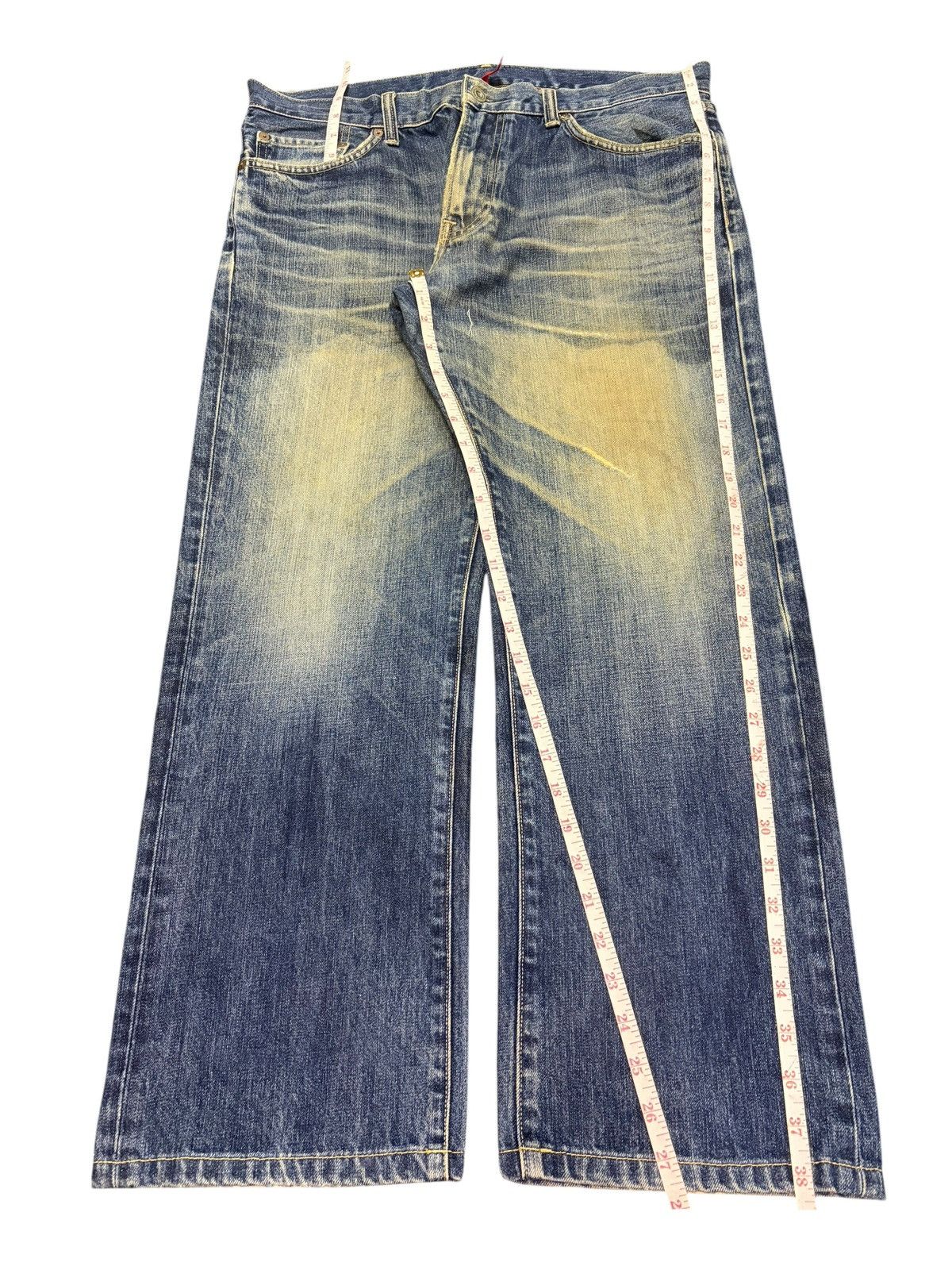 Uniqlo Vintage Uniqlo Mud Wash Distressed Loose Jeans Size US 35 - 7 Thumbnail