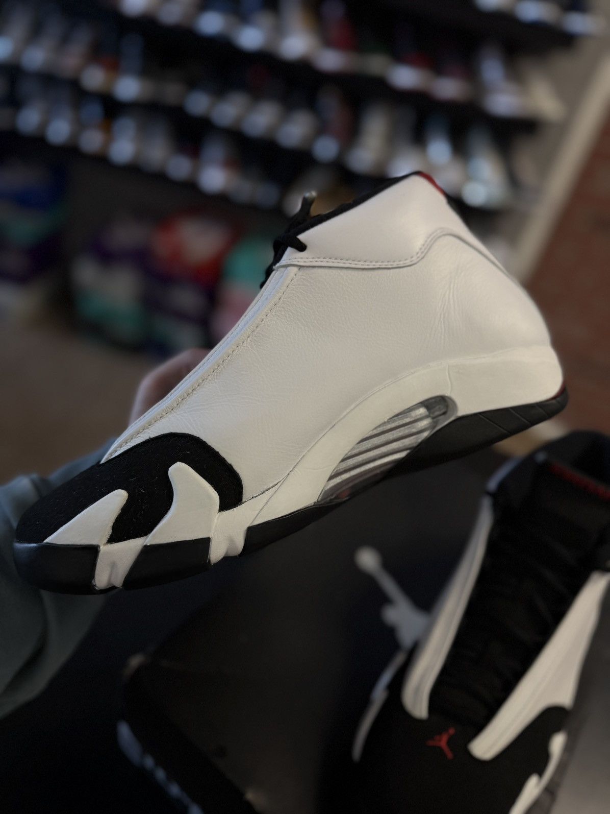 Jordan Brand × Nike Jordan 14 Black Toe 2014 (487471-102) Size 10.5 Size US 10.5 / EU 43-44 - 12 Thumbnail