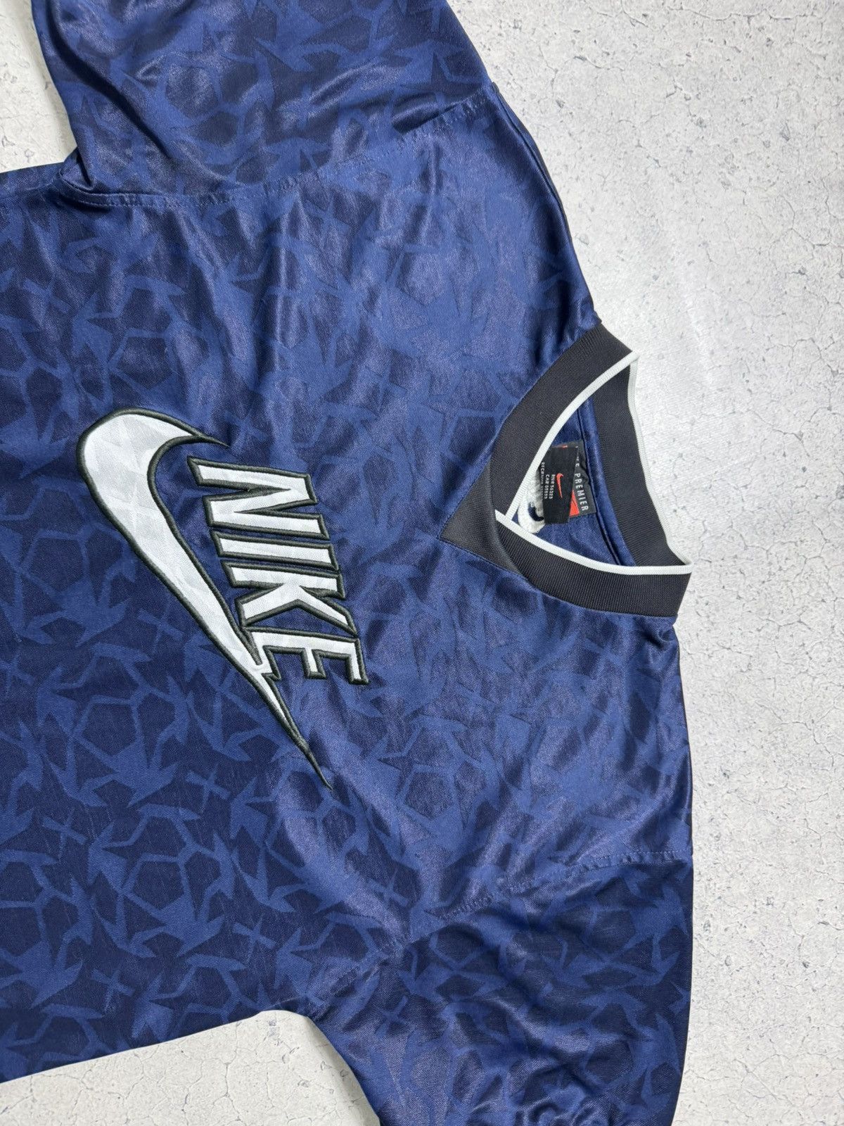 Nike Nike Vintage 90’s Big Logo Swoosh Jersey Shirt Size M Size US M / EU 48-50 / 2 - 4 Thumbnail