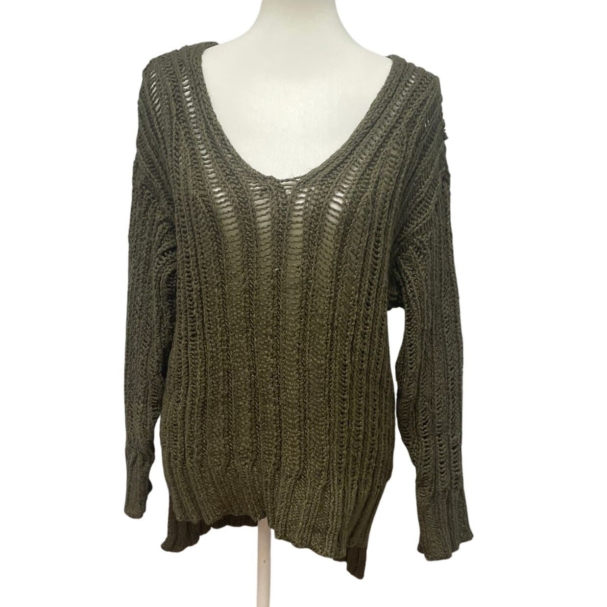 Forever 21 New Forever 21 Womens Large Deep V Neck Pullover Sweater Size L / US 10 / IT 46 - 1 Thumbnail