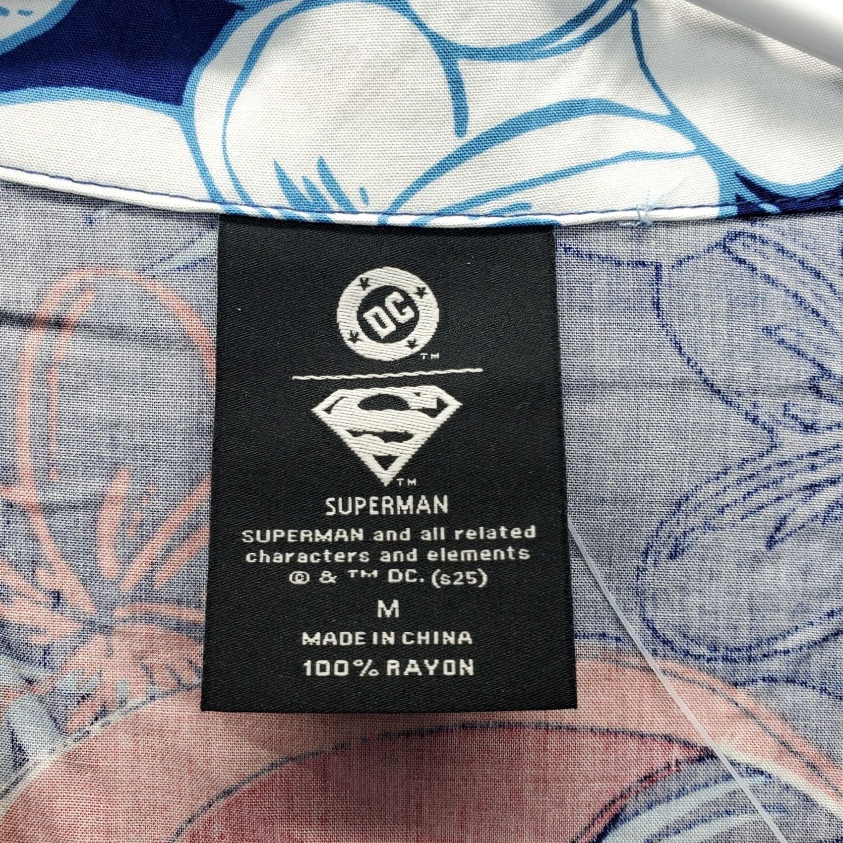 Vintage DC Superman Hawaiian Shirt Mens M Multi Floral Short Sleeve Shirt Collared Button-Up Slit Outdoors Casual we? Size US M / EU 48-50 / 2 - 5 Thumbnail
