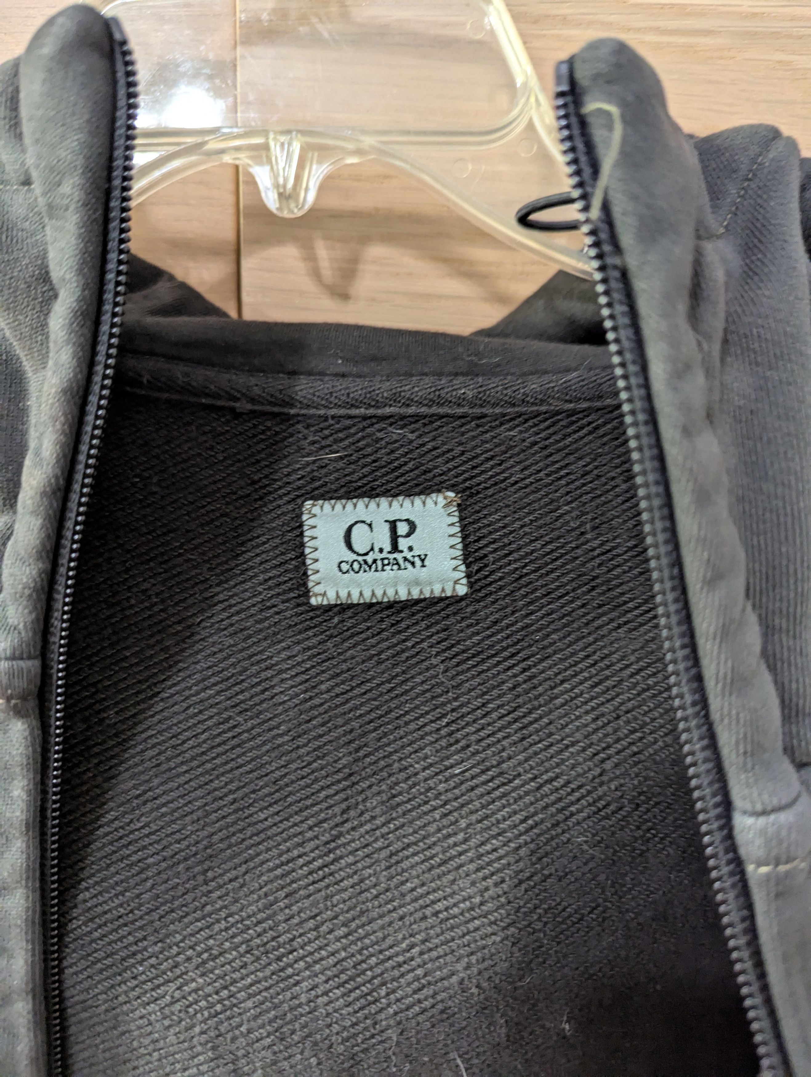 C.P. Company C.P. Company Zip Up Hoodie with Goggles Size M / US 6-8 / IT 42-44 - 4 Thumbnail