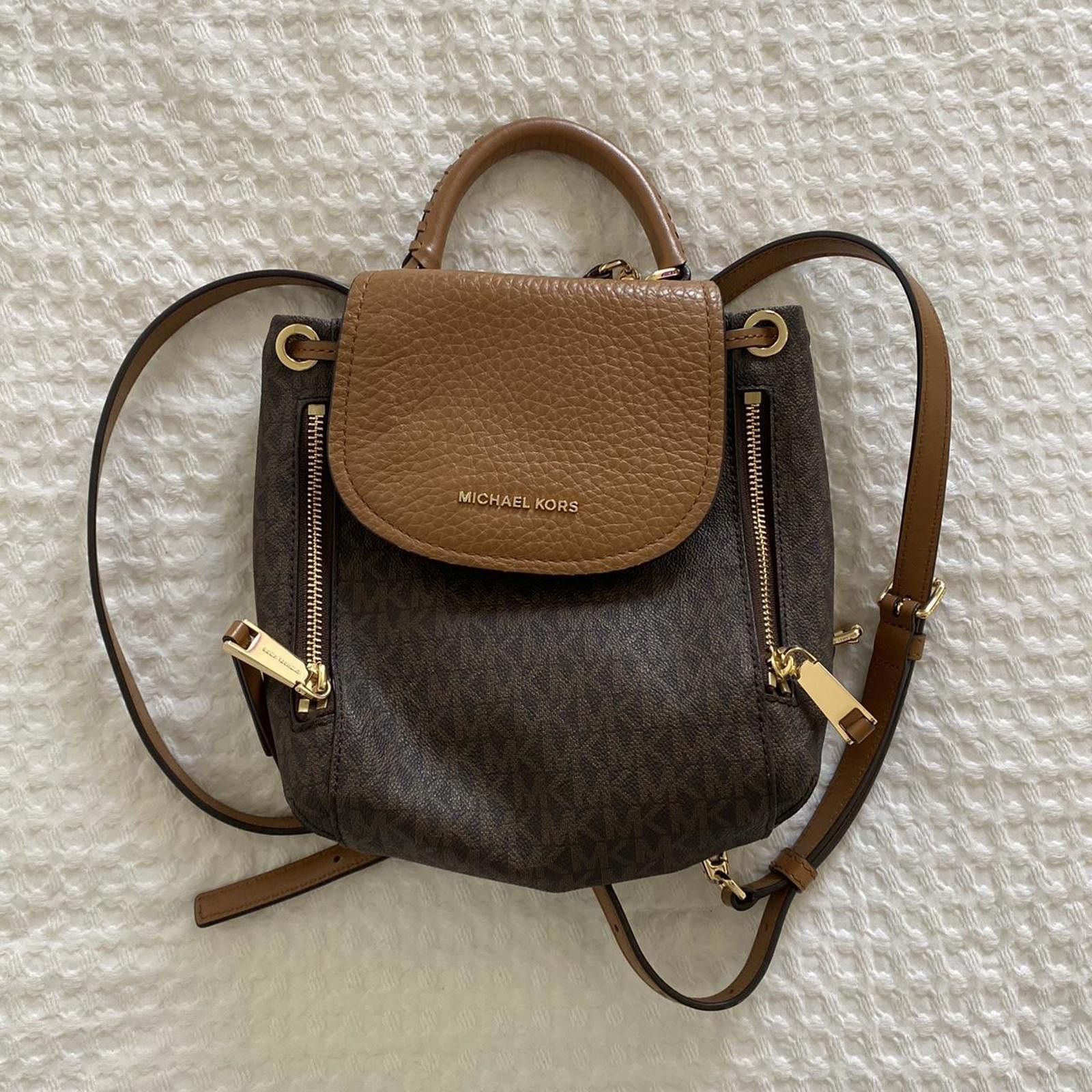 Michael Kors Micheal Kors- mini backpack/purse Size ONE SIZE - 1 Thumbnail