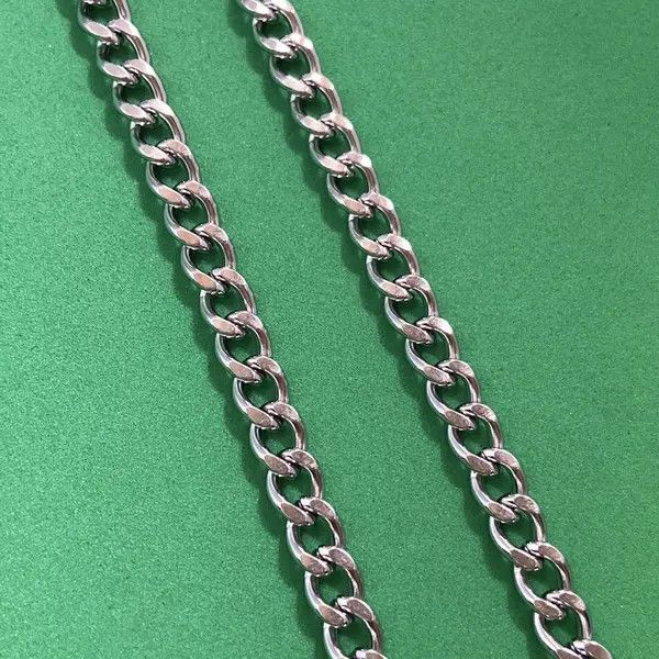 Designer × Jewelry Titanium Steel Link Chain Necklace for Men Women Size ONE SIZE - 3 Thumbnail