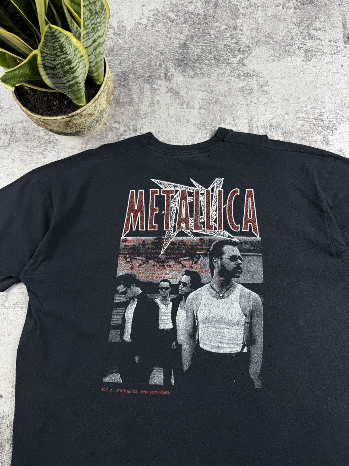 Metallica Metallica USA 1995 1996 Rock Rap Hip Hop Faded T Shirt Tee Size US XL / EU 56 / 4 - 7 Thumbnail