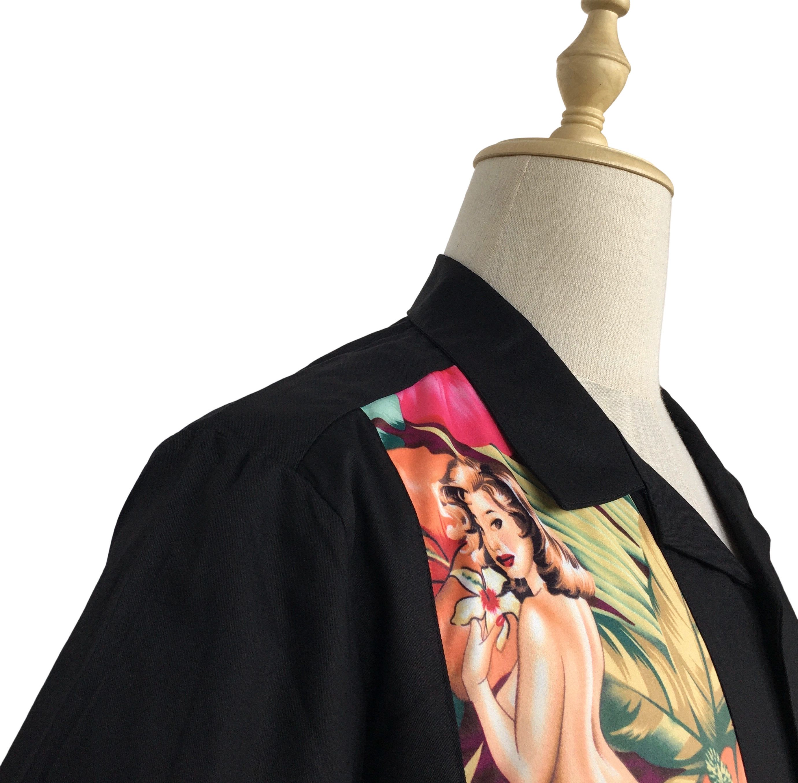 Other Vintage Style Floral Nude Print Cotton Men Panel Shirts Size US XXL / EU 58 / 5 - 6 Thumbnail