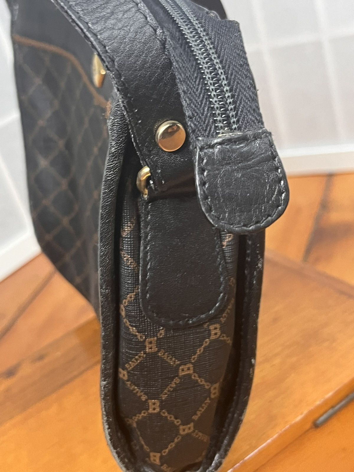 Bally × Vintage Vintage Bally: Black & Brown Monogram Crossbody Bag Size ONE SIZE - 4 Thumbnail