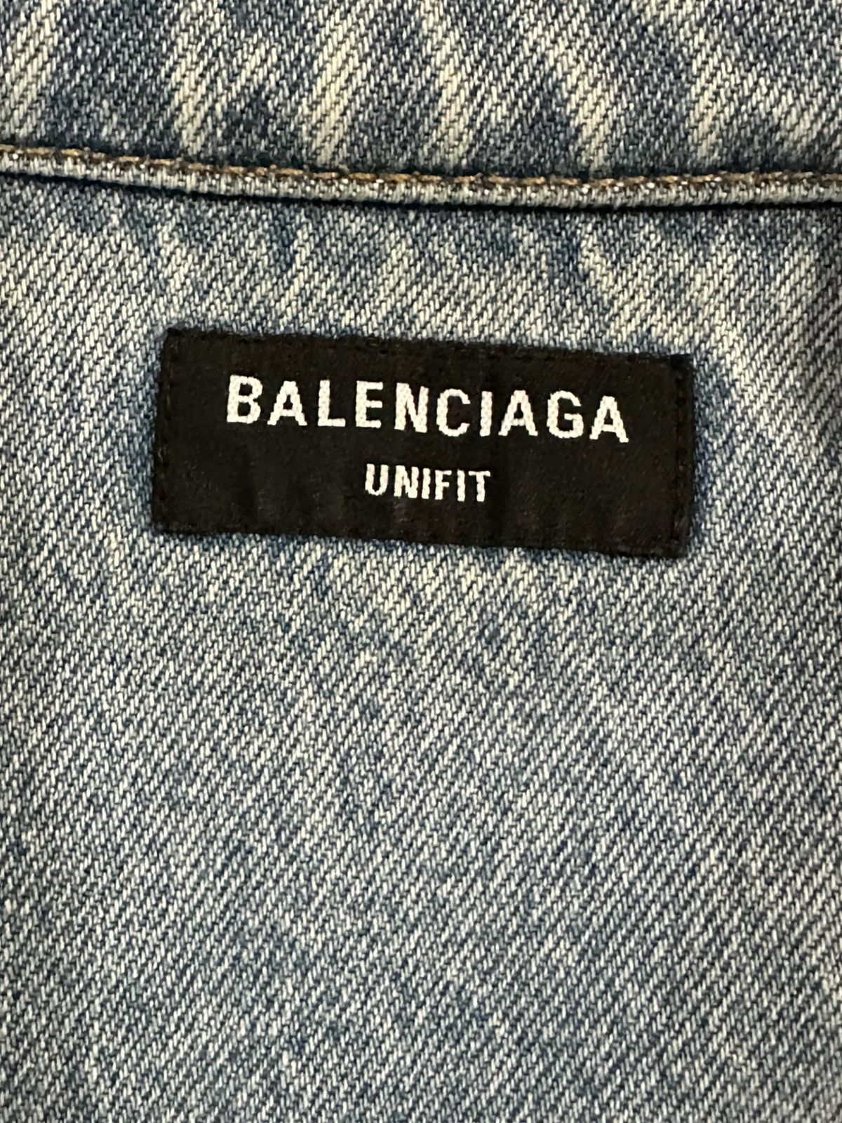 Balenciaga Balenciaga distressed oversized sleeveless shirt Size US M / EU 48-50 / 2 - 3 Thumbnail