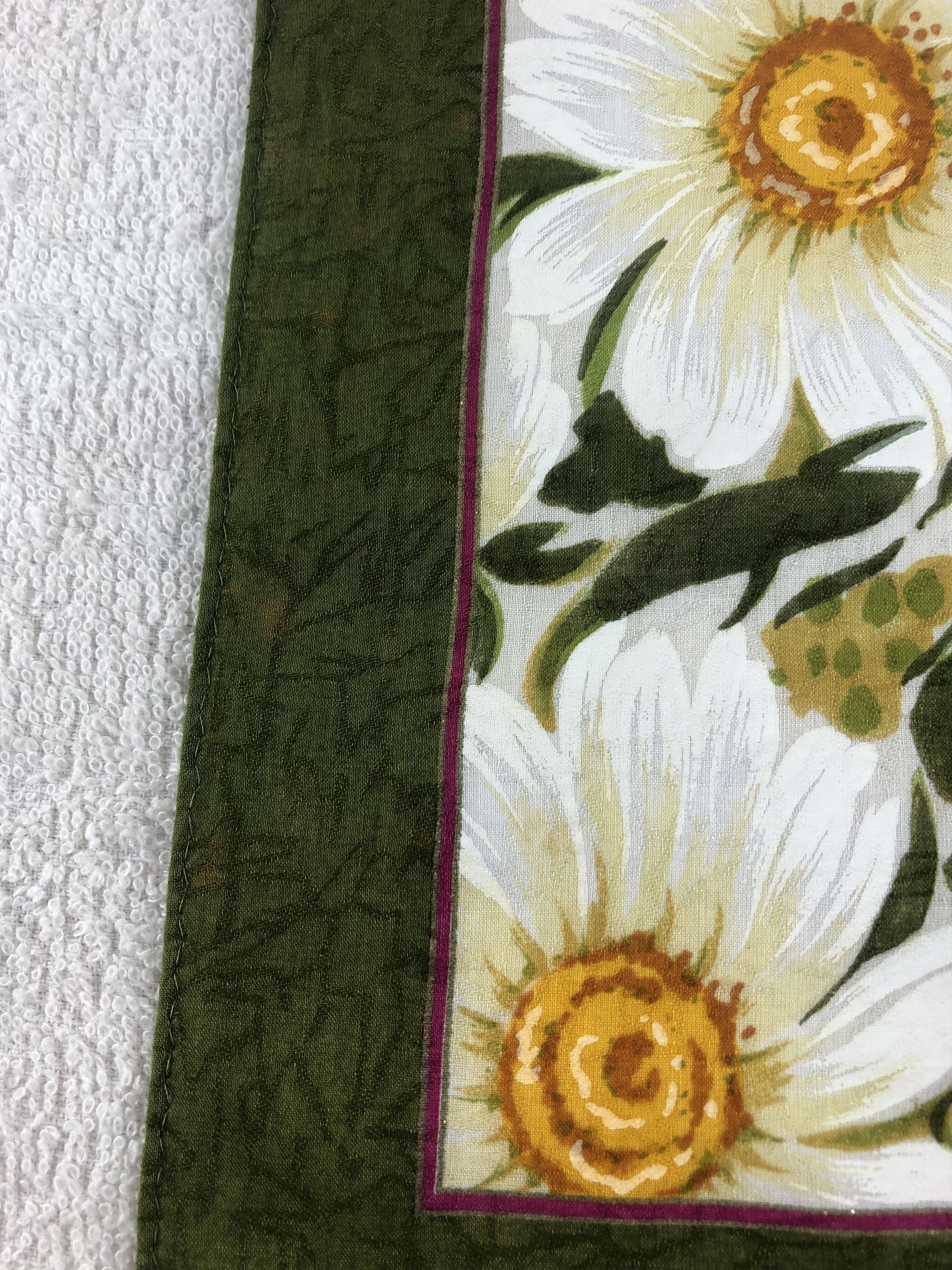 Vintage Givenchy Floral Handkerchief / Bandana / Neckerchief C283 Size ONE SIZE - 6 Thumbnail
