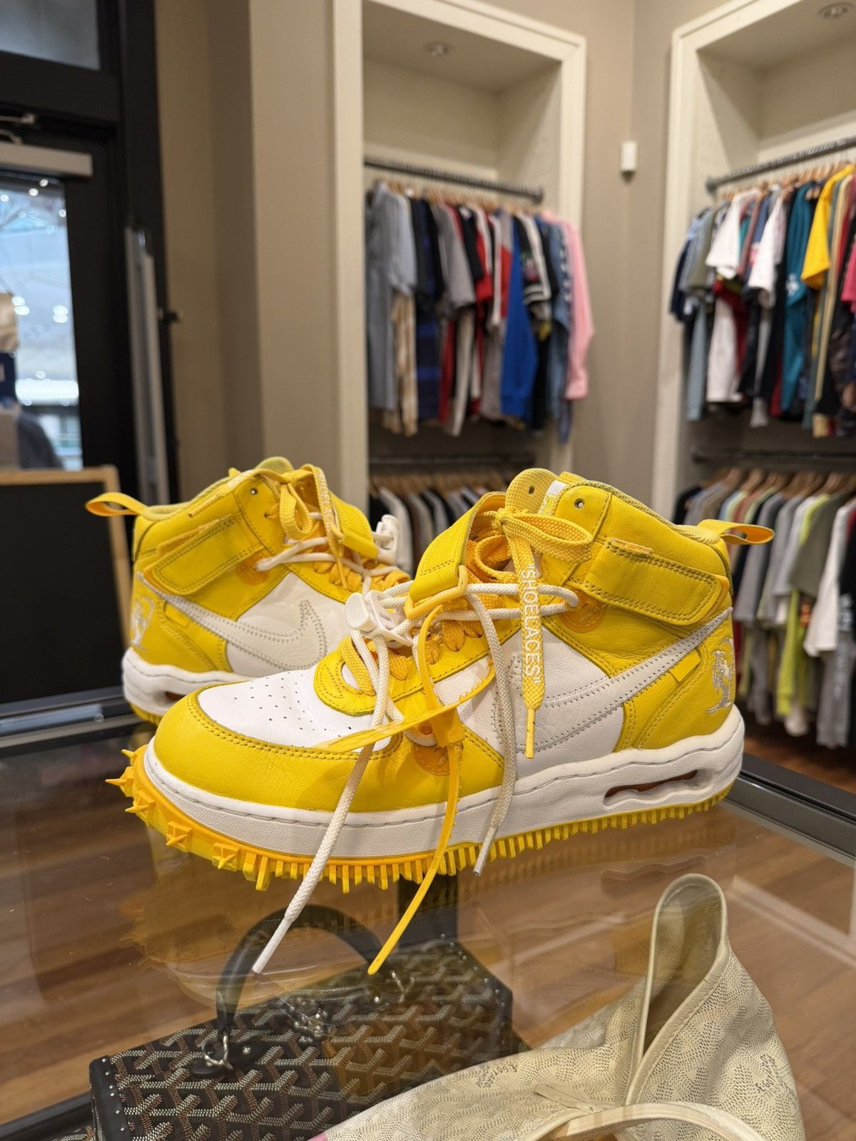 Nike × Off-White Off-White x Nike Air Force 1 Mid SP ‘Varsity Maize’ Size US 9 / EU 42 - 3 Thumbnail