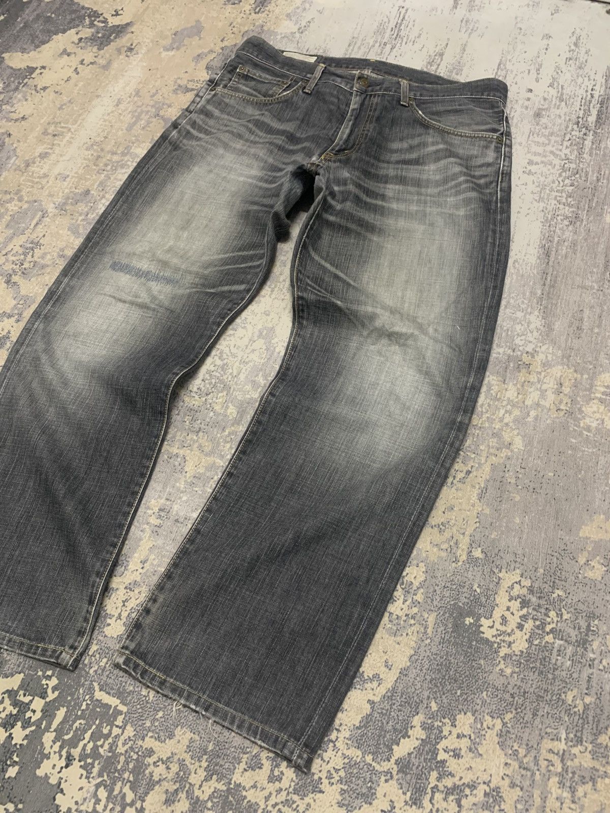 If Six Was Nine Vintage Edwin Japan Light Wash Distress Baggy Jeans Size US 36 / EU 52 - 5 Thumbnail