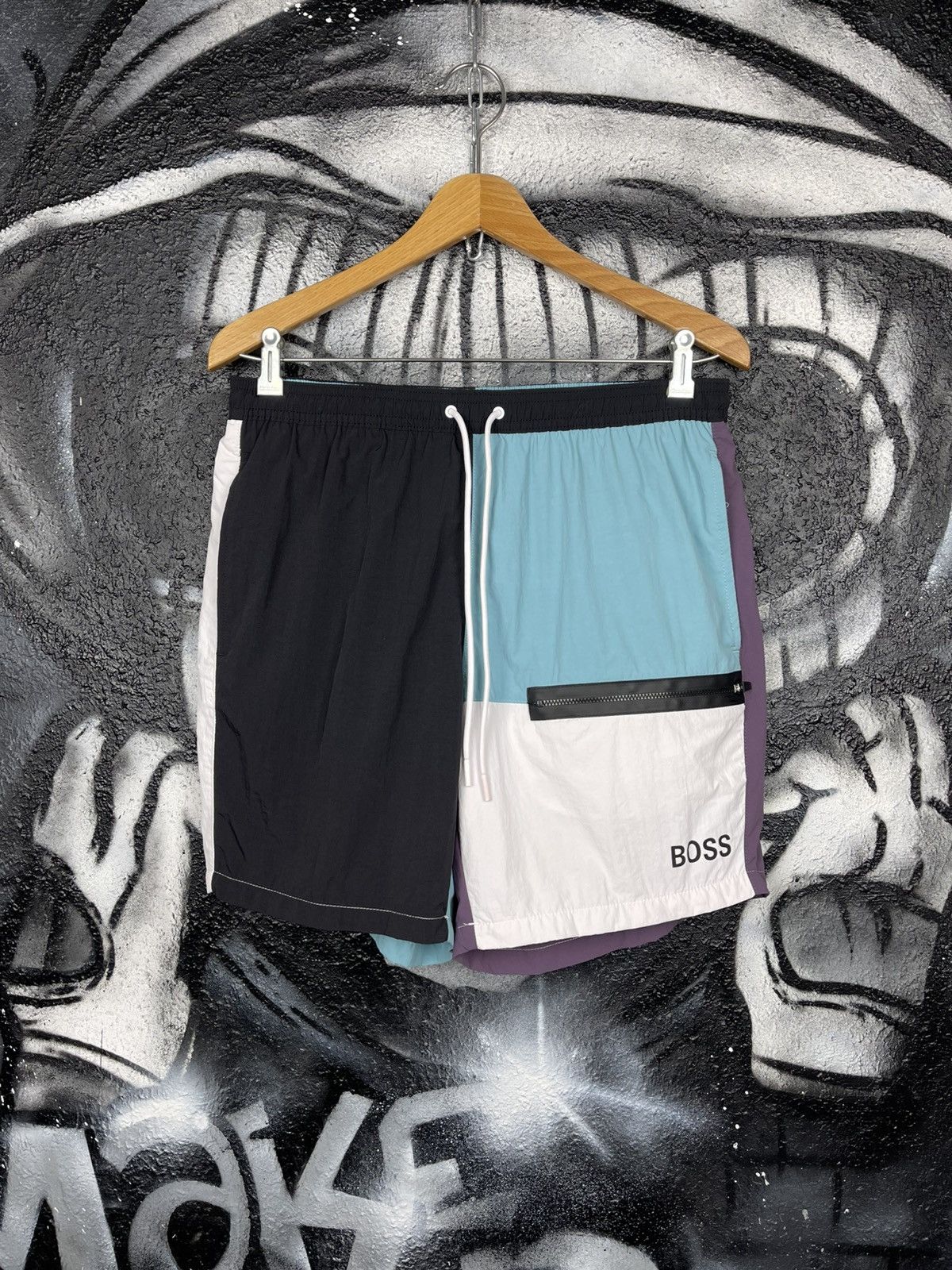 Hugo Boss Hugo Boss Swimming Shorts Men’s Size L Size US 33 - 2 Thumbnail