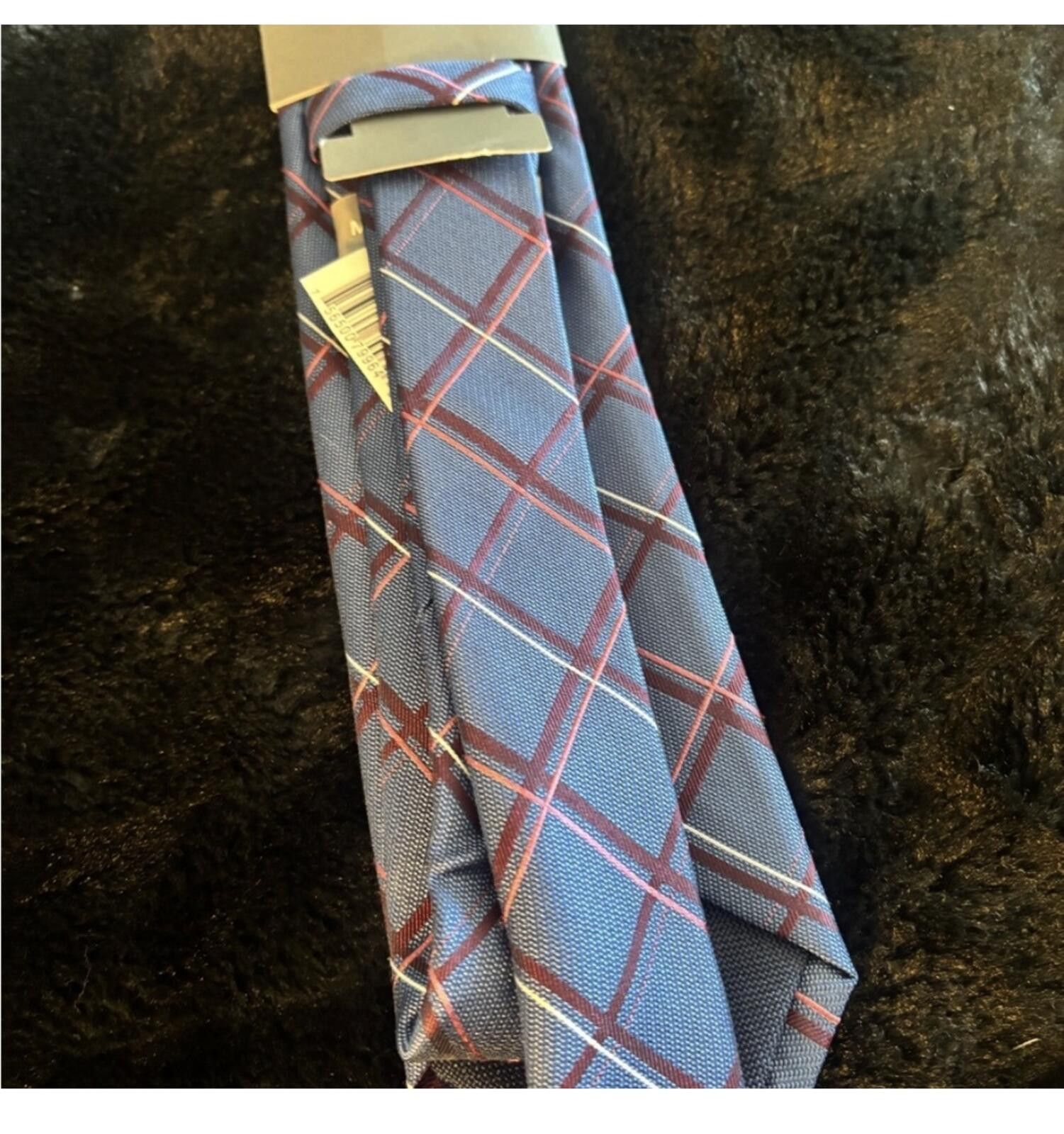 Michael Kors ( Michael Kors) Blue and Red Plaid Men's Tie Size ONE SIZE - 4 Thumbnail
