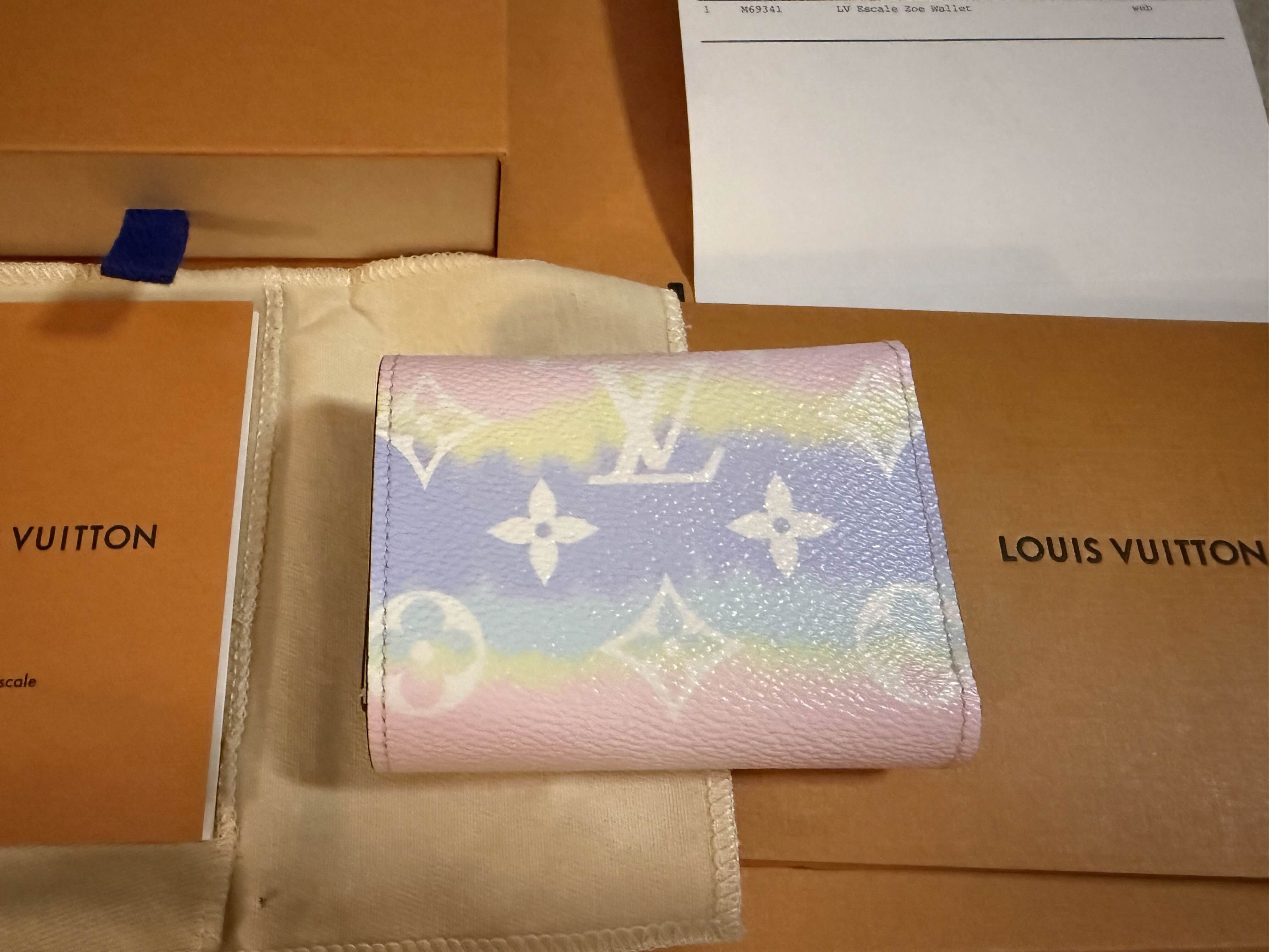Louis Vuitton LOUIS VUITTON Escale Zoe Wallet Size ONE SIZE - 4 Thumbnail