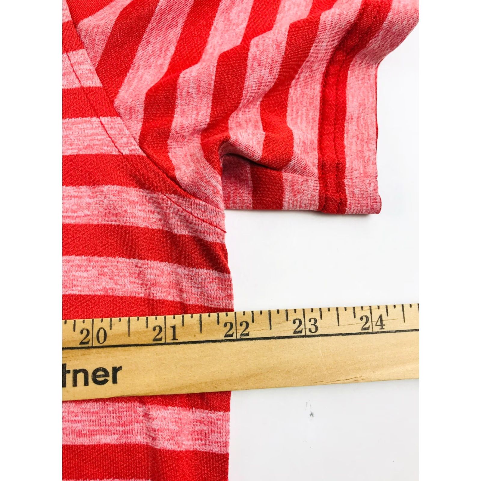 Izod IZOD Polo Shirt Male M Red Striped Stretch 1/4 Button Short Sleeve Golf Shirt Size US M / EU 48-50 / 2 - 3 Thumbnail