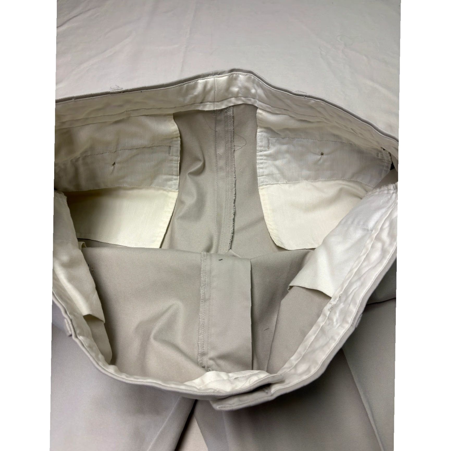 Vintage LL Bean Classic Fit Chino Pants Mens 44x28 Stone Khaki Cotton Twill 212330 Size US 44 / EU 60 - 4 Thumbnail