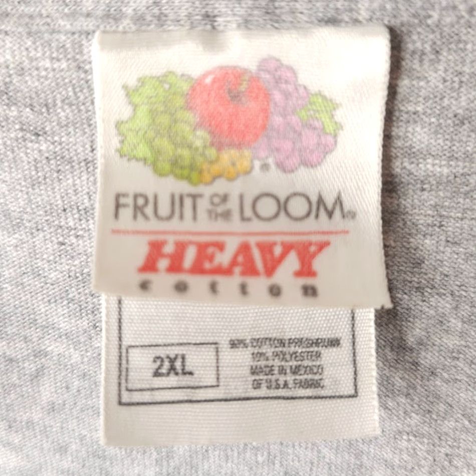 Fruit Of The Loom VINTAGE Fruit of the Loom T-Shirt Mens 2XL Gray 90s Dons Seafood Crab Chincoteague Virginia Shirt Mens 2XL Gray 90s Souvenir Size US XXL / EU 58 / 5 - 7 Thumbnail