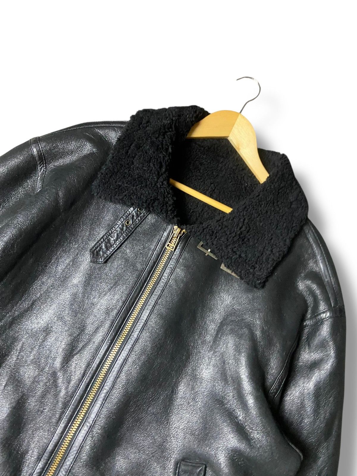 Japanese Brand US Army Airforce Type B-3 Military Leather Jacket (167) Size US L / EU 52-54 / 3 - 7 Thumbnail
