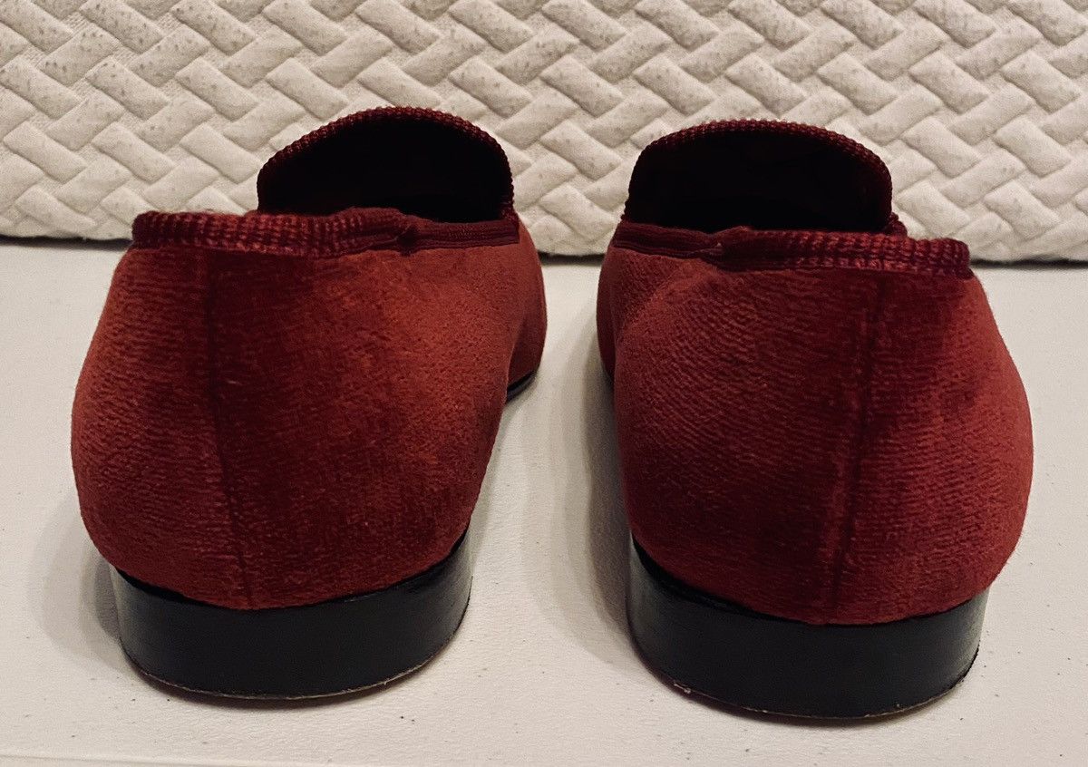 George Cleverley GEORGE CLEVERLEY 🏴󠁧󠁢󠁥󠁮󠁧󠁿 RED VELVET ALBERT SATIN QUILT LOAFER 12 Size US 12 / EU 45 - 8 Thumbnail