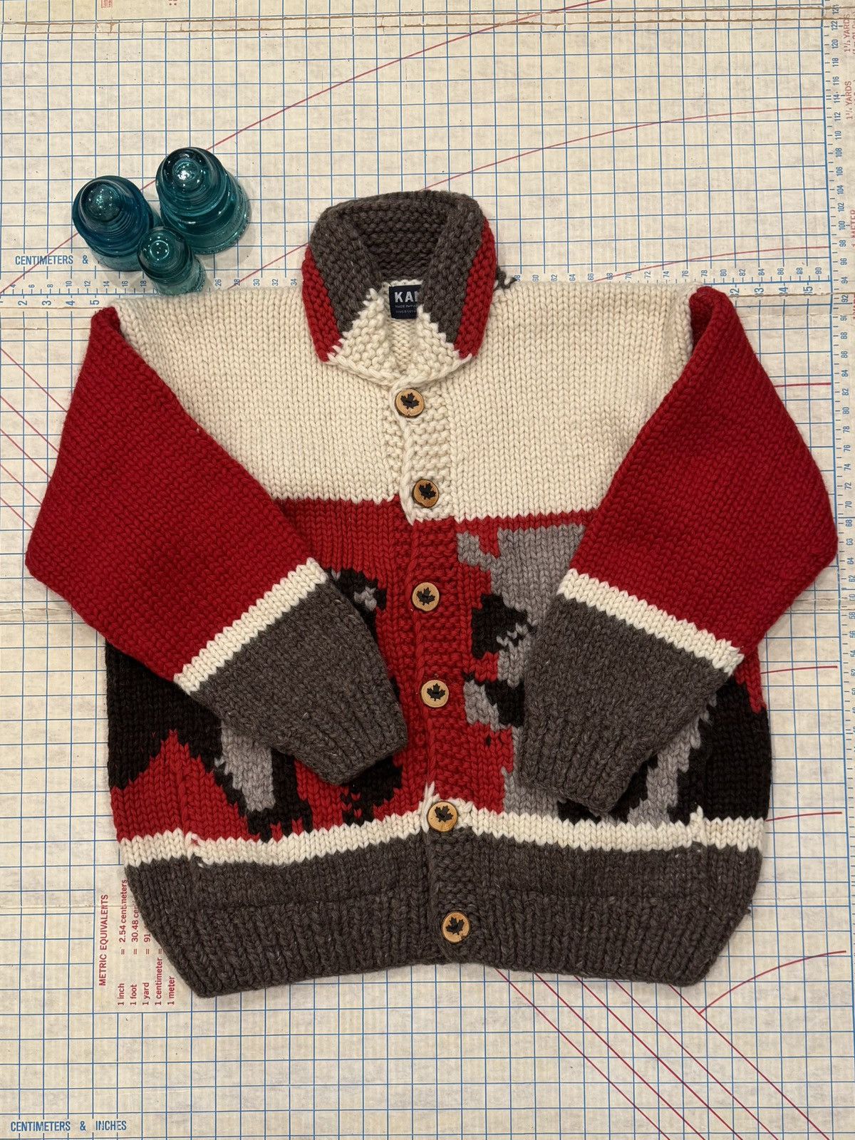 Kanata Hand Knits Kanata Hand Knit Bear Cowichan Style Sweater Fits XL Wool Size US XL / EU 56 / 4 - 3 Thumbnail