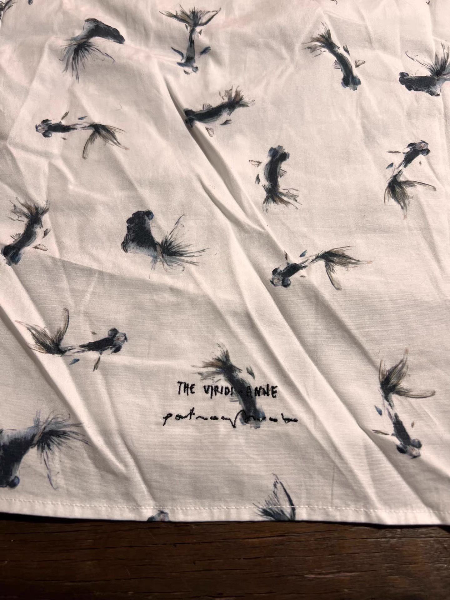 The Viridi-anne The Viridi‑Anne 19FW Collaboration Goldfish Print Shirt Ｑ25 Size US S / EU 44-46 / 1 - 3 Thumbnail