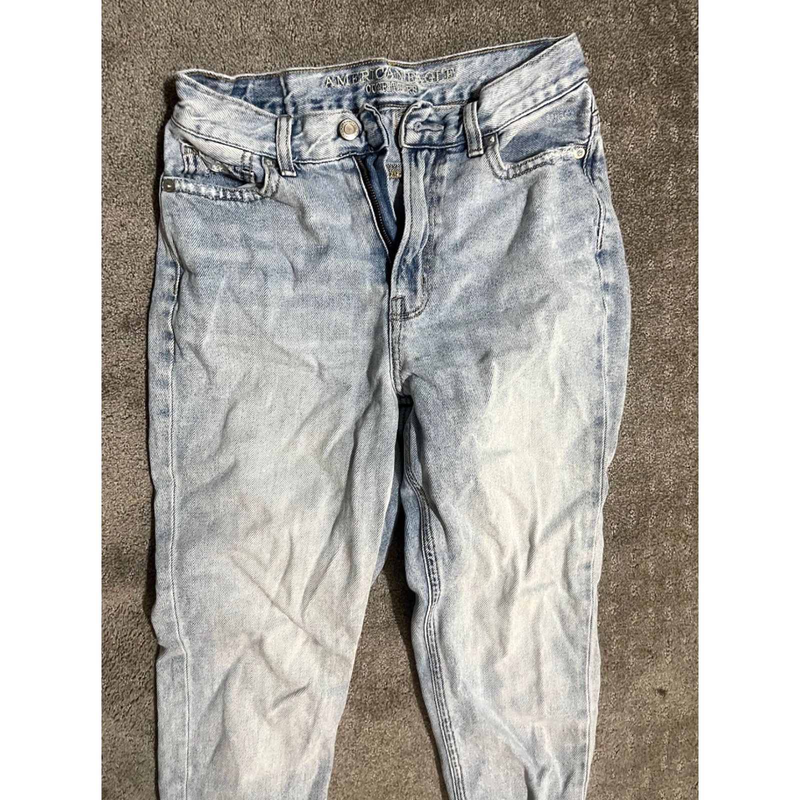 American Eagle Outfitters American Eagle Jeans Womens 2 Blue Mom Jean Tapered Leg 28x28 Denim Stretch Pocket 5-Pocket Logo Button Zipper Medium Wash Size 26" / US 2 / IT 38 - 4 Thumbnail