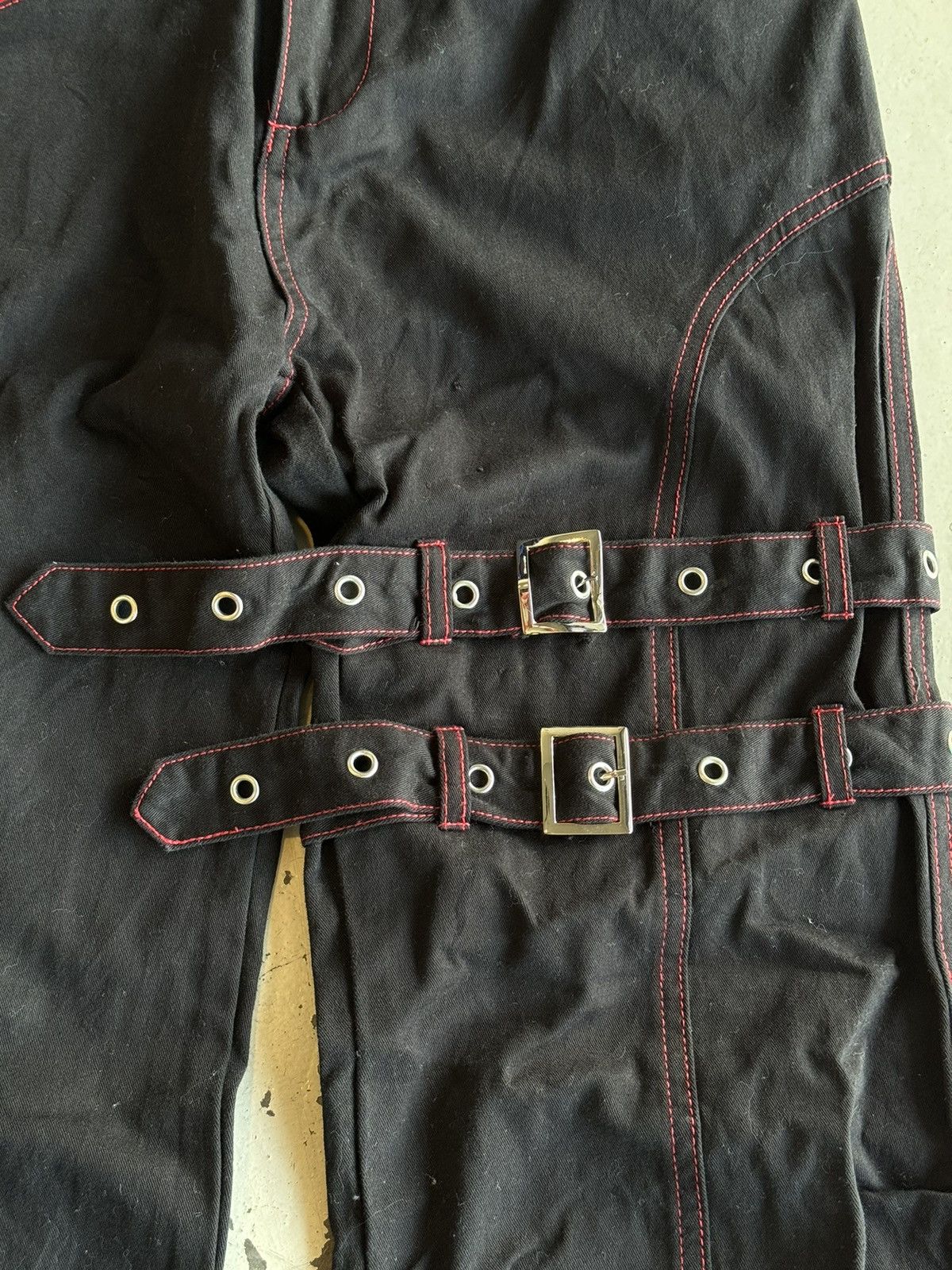 Japanese Brand Vintage Deorat Tactical Bondage Belt Riot Punk Flared Pants Size US 30 / EU 46 - 9 Thumbnail