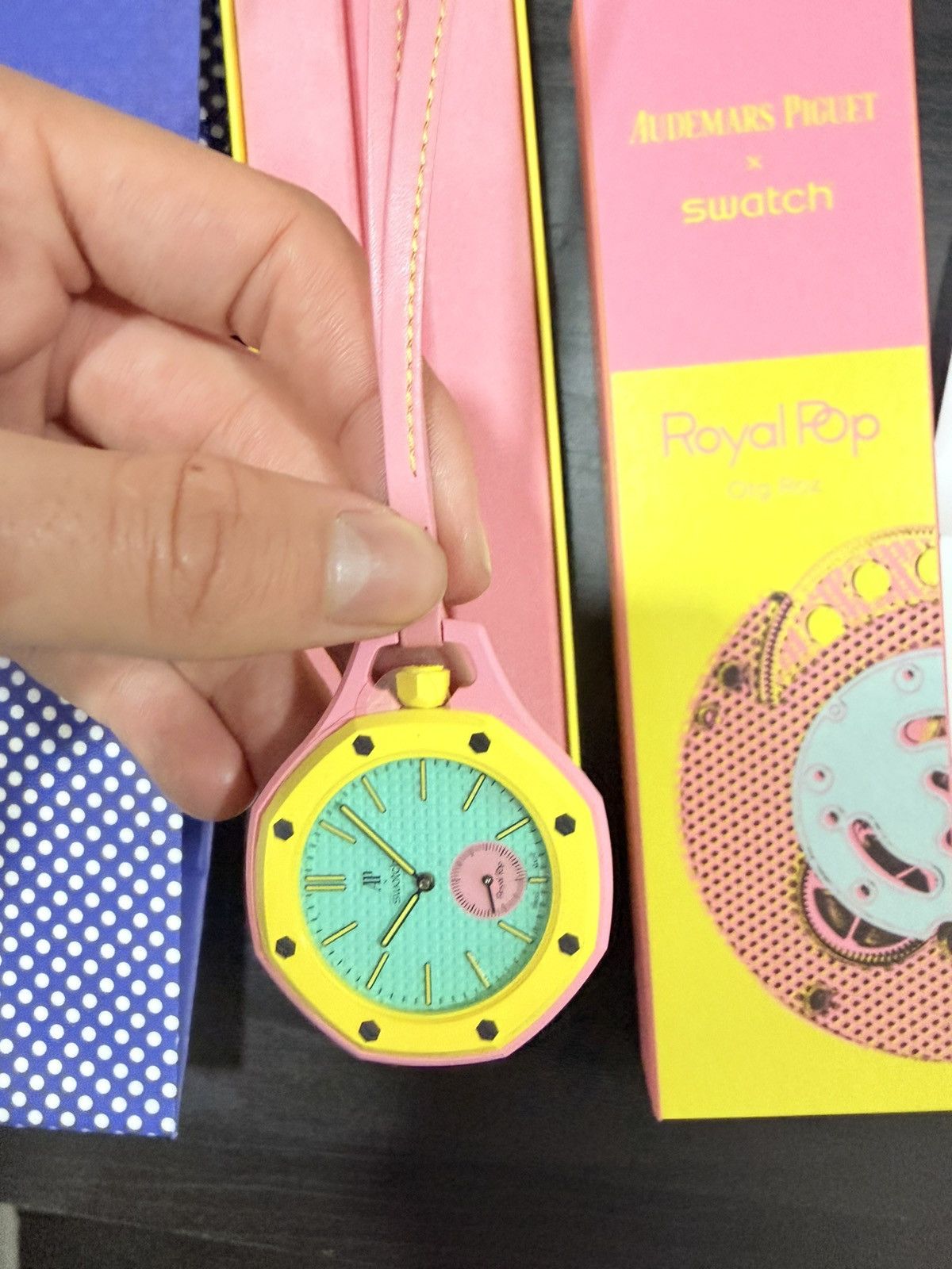 Swatch Swatch Royal pop Size 40 - 2 Thumbnail