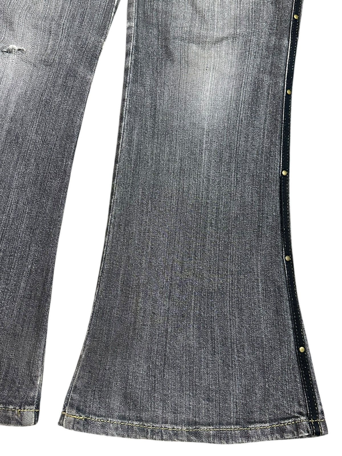 Japanese Brand Vintage Japanese Brand Faded Wash Style Flare Jeans Size US 28 / EU 44 - 8 Thumbnail