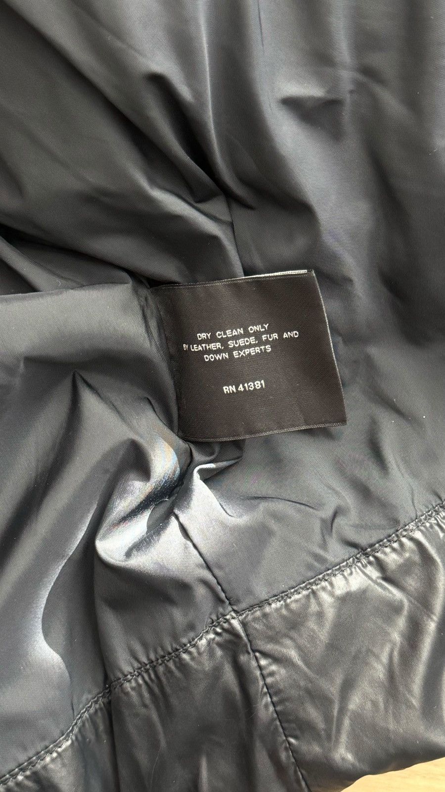 Ralph Lauren Black Label Ralph Lauren Technical Down Puffer Jacket – Black – Size L Size US L / EU 52-54 / 3 - 7 Thumbnail