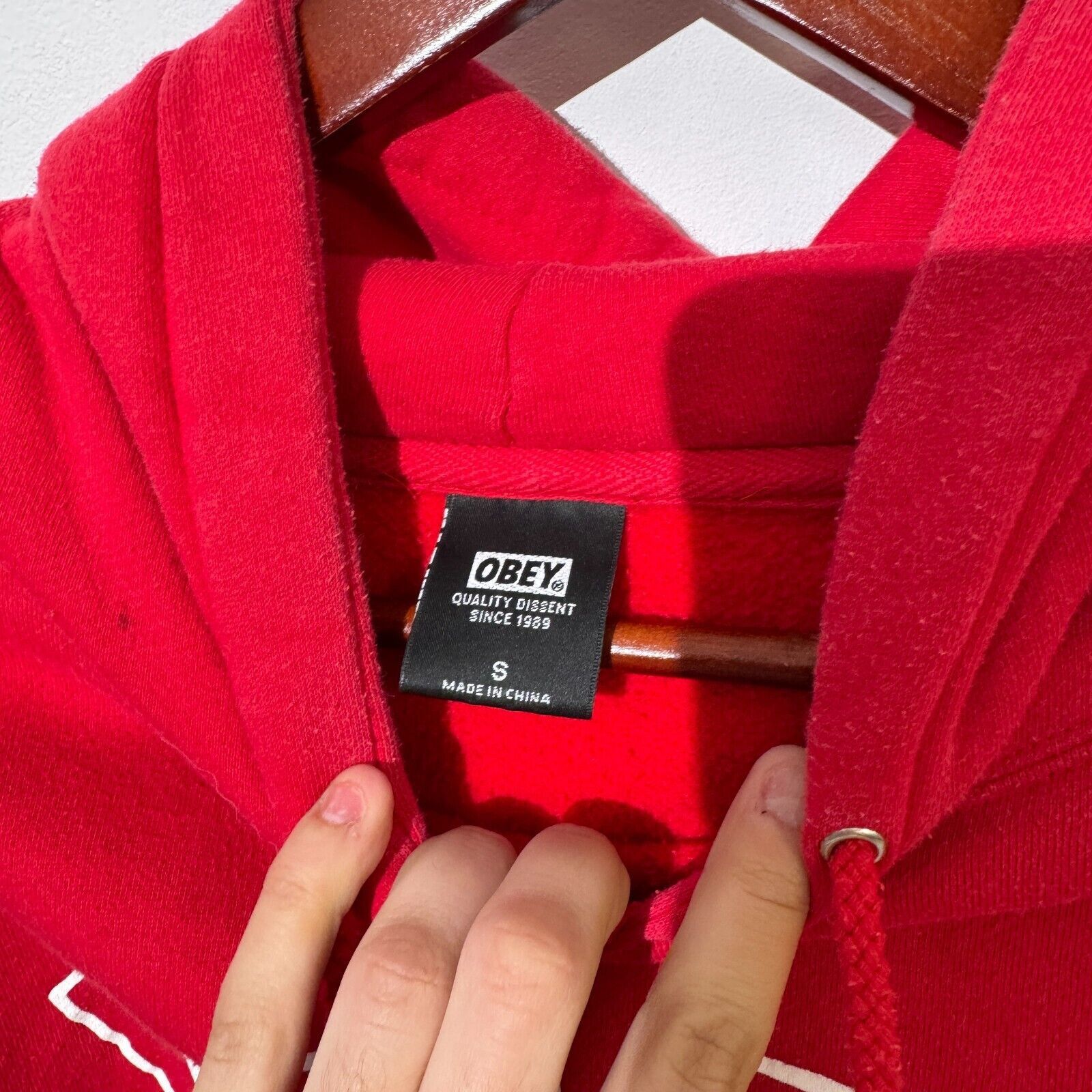 Obey × Vintage Vintage Obey Unisex Red Cotton Hoodie Size S Regular Fit Size US S / EU 44-46 / 1 - 6 Thumbnail