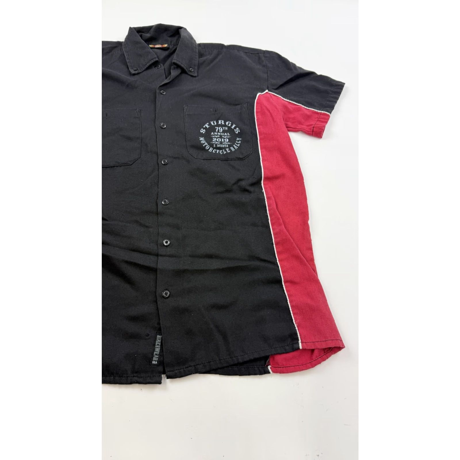 Vintage VINTAGE Biker Wear Shirt Mens S Black Red Sturgis 2019 Motorcycle Rally Skull Size US S / EU 44-46 / 1 - 3 Thumbnail