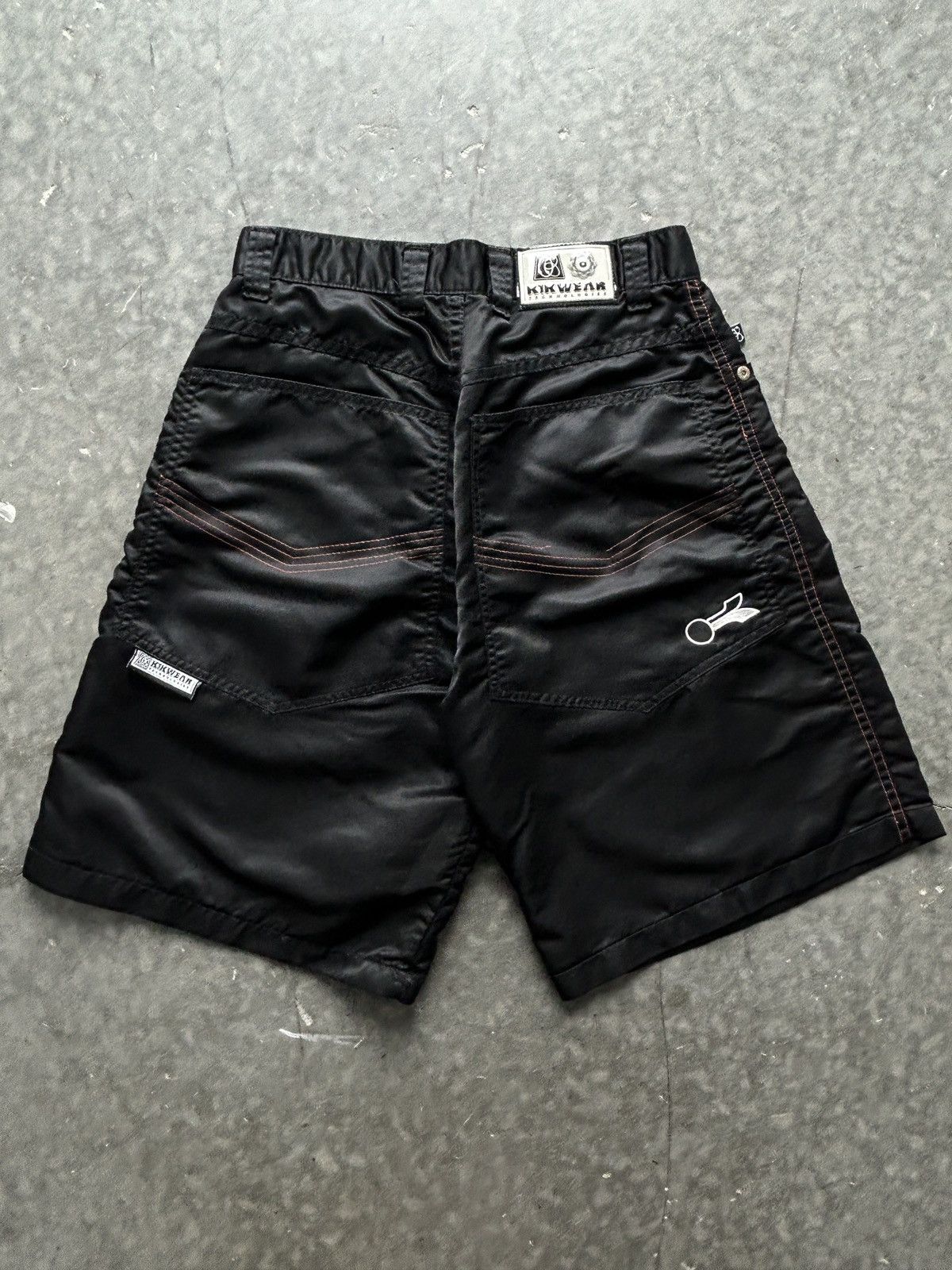 JNCO Crazy Vintage Y2K Kikwear Baggy Nylon Shorts Size US 29 - 1 Thumbnail