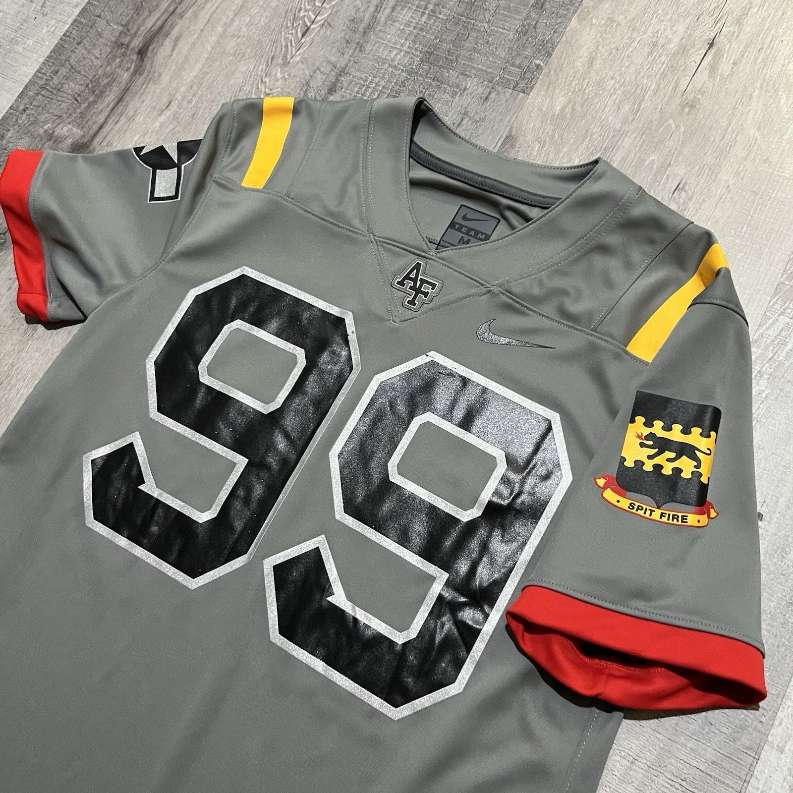 Nike Authentic Nike Air Force Red Tails Football Jersey Size M Size US M / EU 48-50 / 2 - 3 Thumbnail