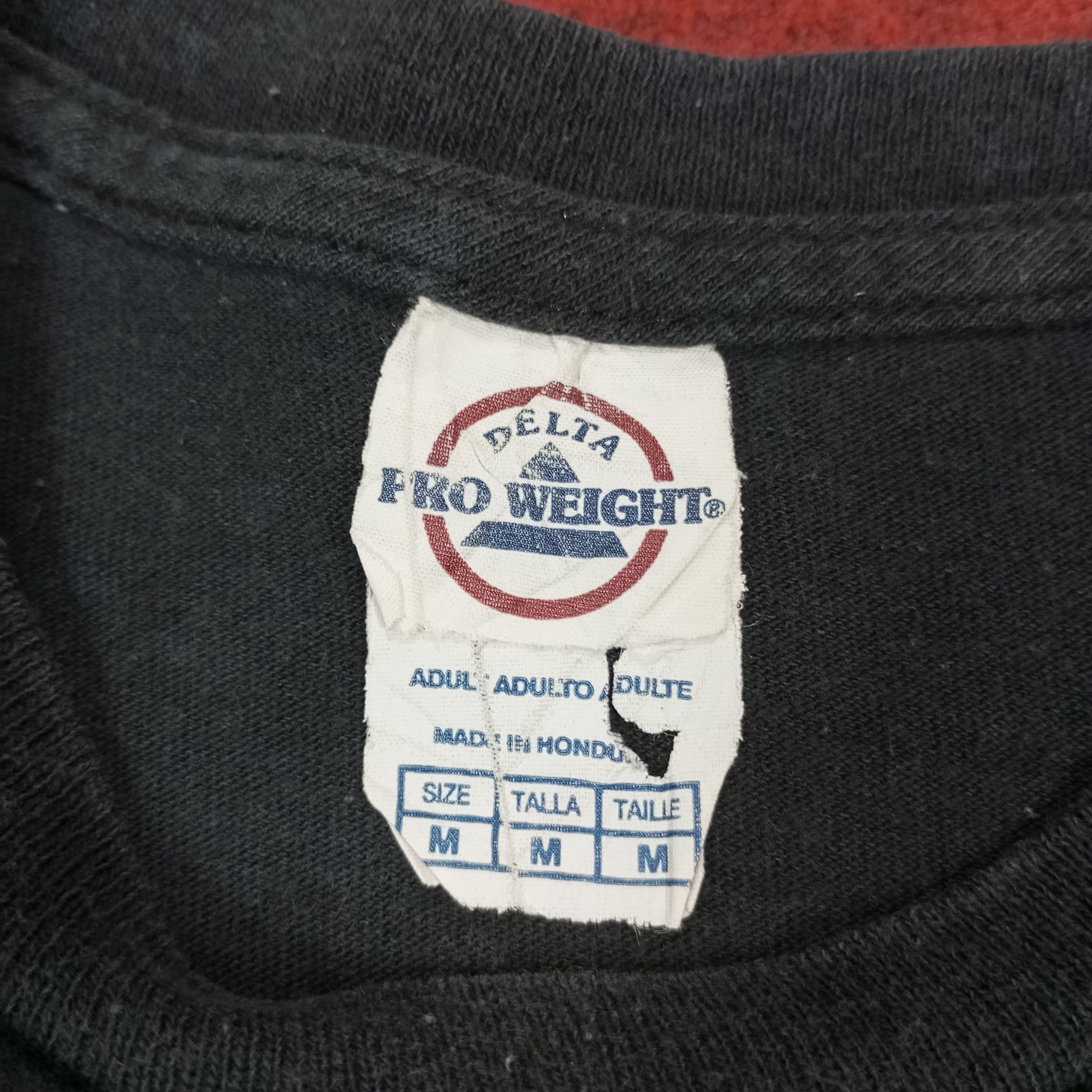 Vintage Twilight Saga Movie Tshirt Edward Jacob Size US M / EU 48-50 / 2 - 10 Thumbnail