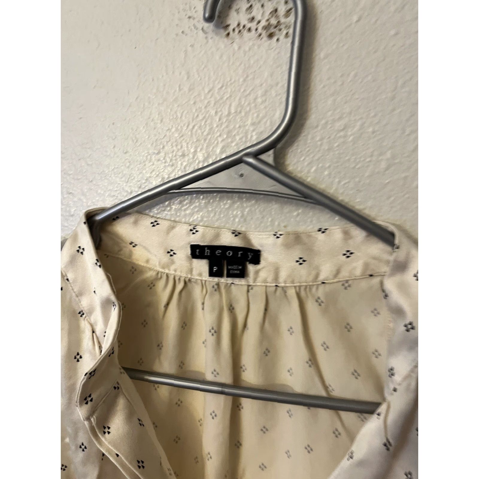 Theory Pre-Owned Theory Ivory Petite P Tank Top Cream Size XXS / US 00 / IT 34 - 2 Thumbnail