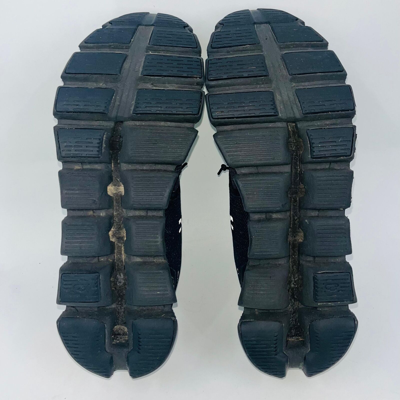 Cloud Kicker ON RUNNING CLOUD 5 MENS ALL-BLACK RUNNING SHOES SIZE 10 Size US 10 / EU 43 - 5 Thumbnail