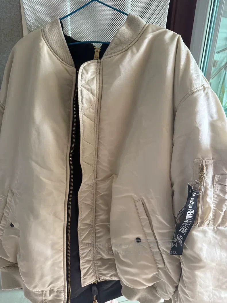 Vetements Vetements Black and White Reversible Double Zipper Flight Size US S / EU 44-46 / 1 - 5 Thumbnail