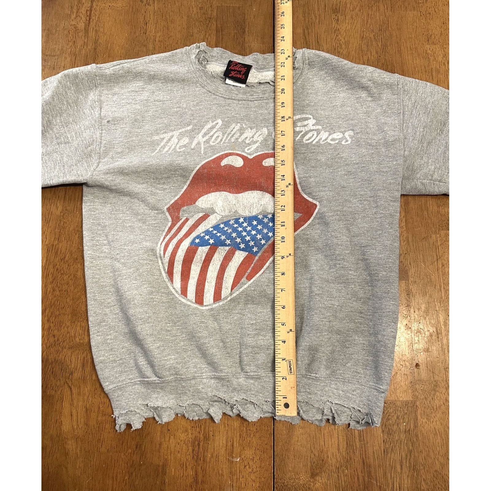 Vintage The Rolling Stones Crewneck Sweatshirt Small Distressed Frayed Gray Womens Size S / US 4 / IT 40 - 8 Thumbnail